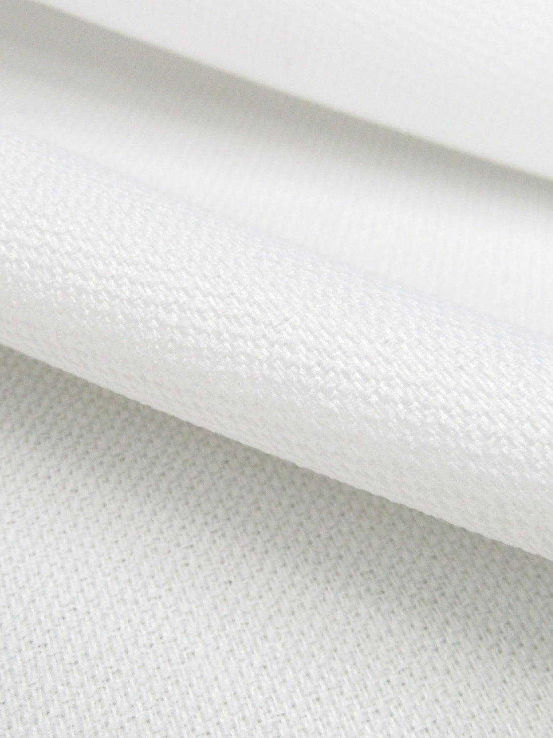 White Fusible Mid-Weight Twill Weave Weft Interfacing 59W