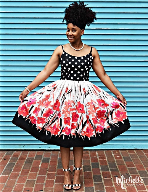 Made by a Fabricista: A DIY Summer Dress in Polka-Dot and Flowers.