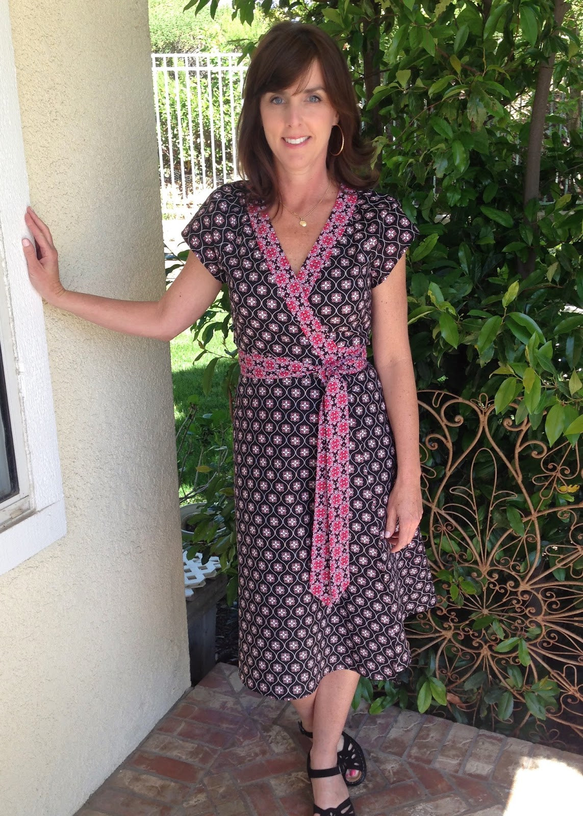 Made by a Fabricista: Diane's Border Print Wrap Dress