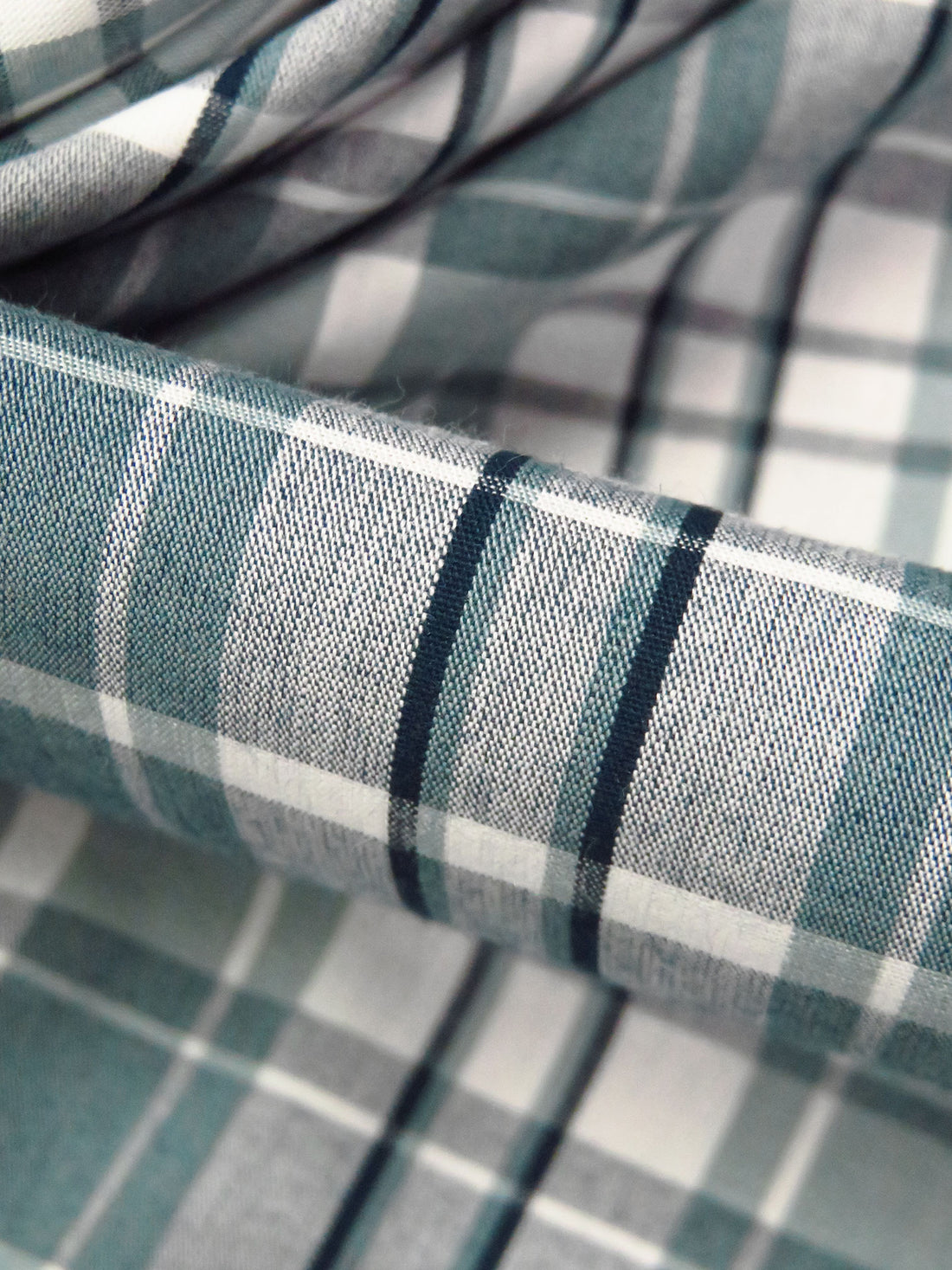 Pewter Blue/Midnight Aqua/White 100% Cotton Plaid Weave Shirting - Robert Kaufman - 58W