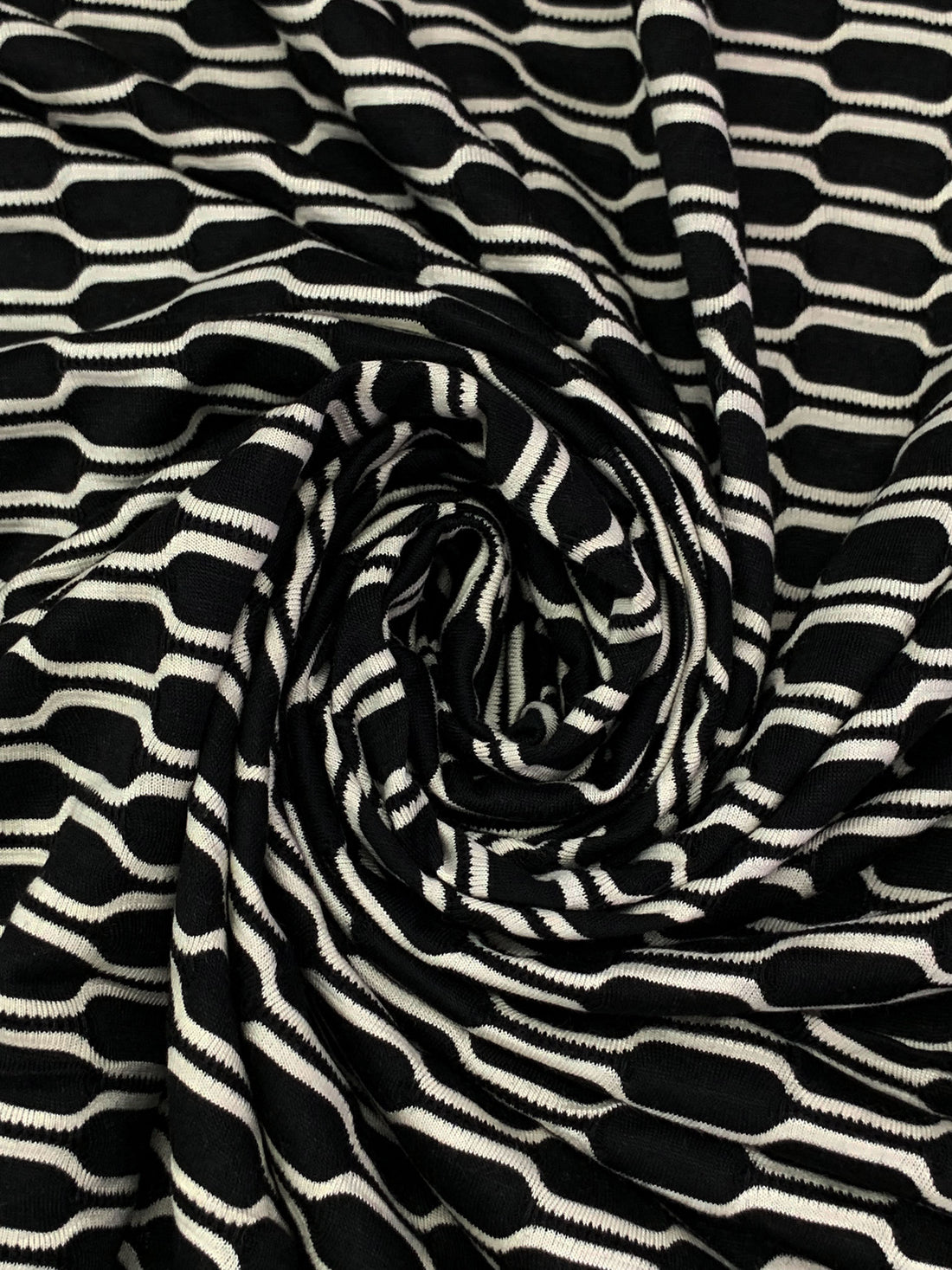 Black/White Rayon/Polyester Honeycomb Weave Knit 58W