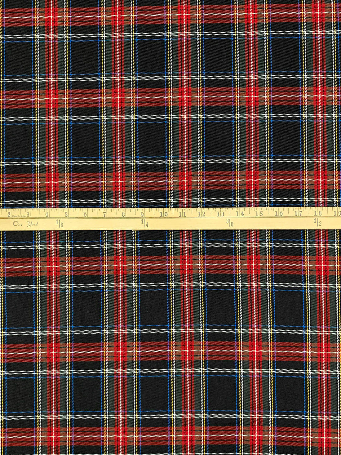 Red/Black/White/Blue Polyester/Rayon Yarn-Dyed Plaid Weave Suiting 58W