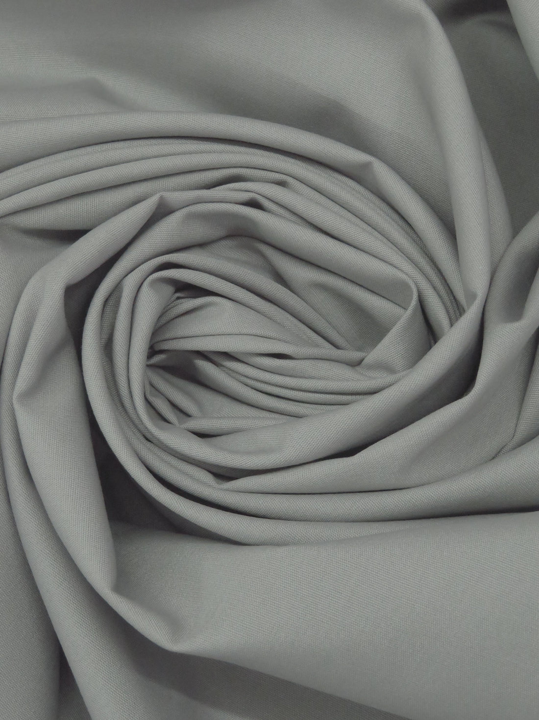 Medium Gray Polyester/Cotton Poplin Shirting 66W