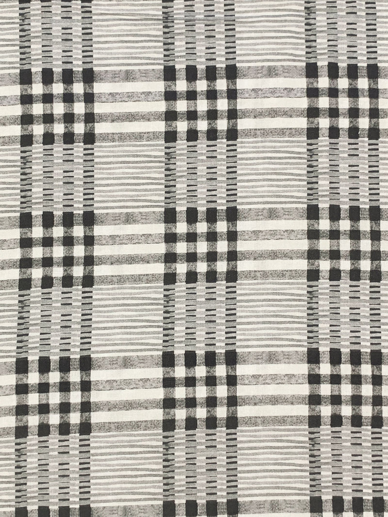 Fog Gray/Off-White/Muted Black 100% Cotton Farm House Plaid Print Quilt Weight Woven 43W