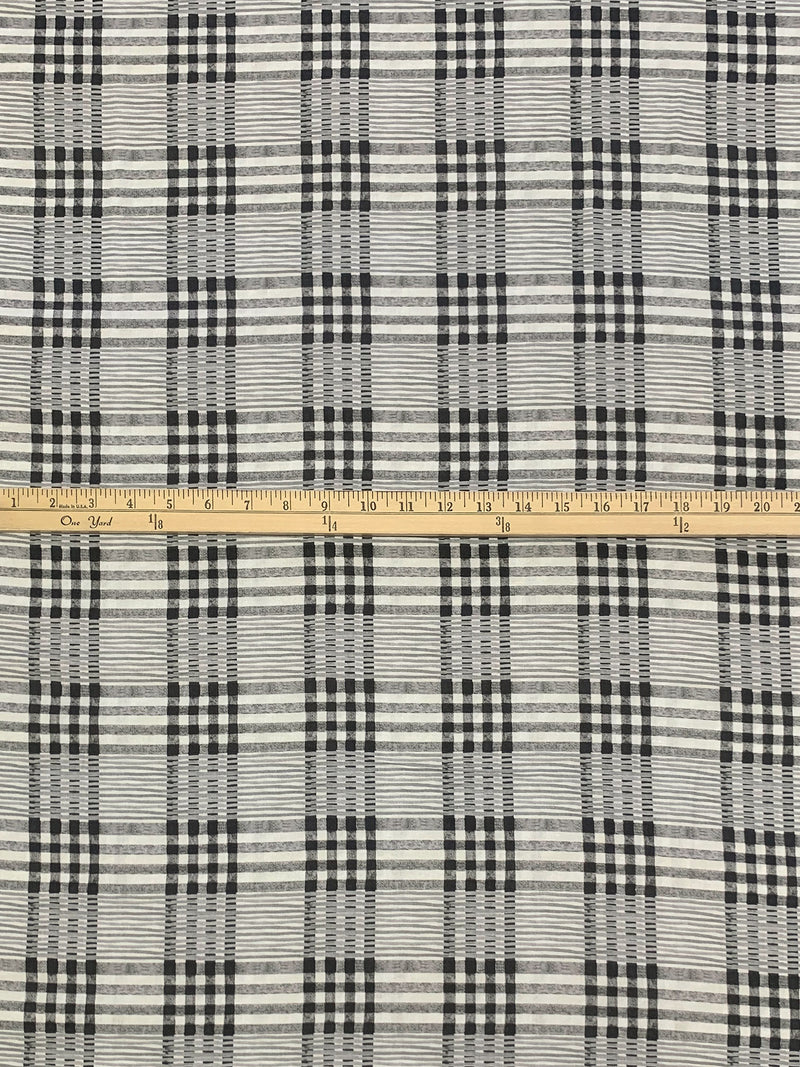 Fog Gray/Off-White/Muted Black 100% Cotton Farm House Plaid Print Quilt Weight Woven 43W