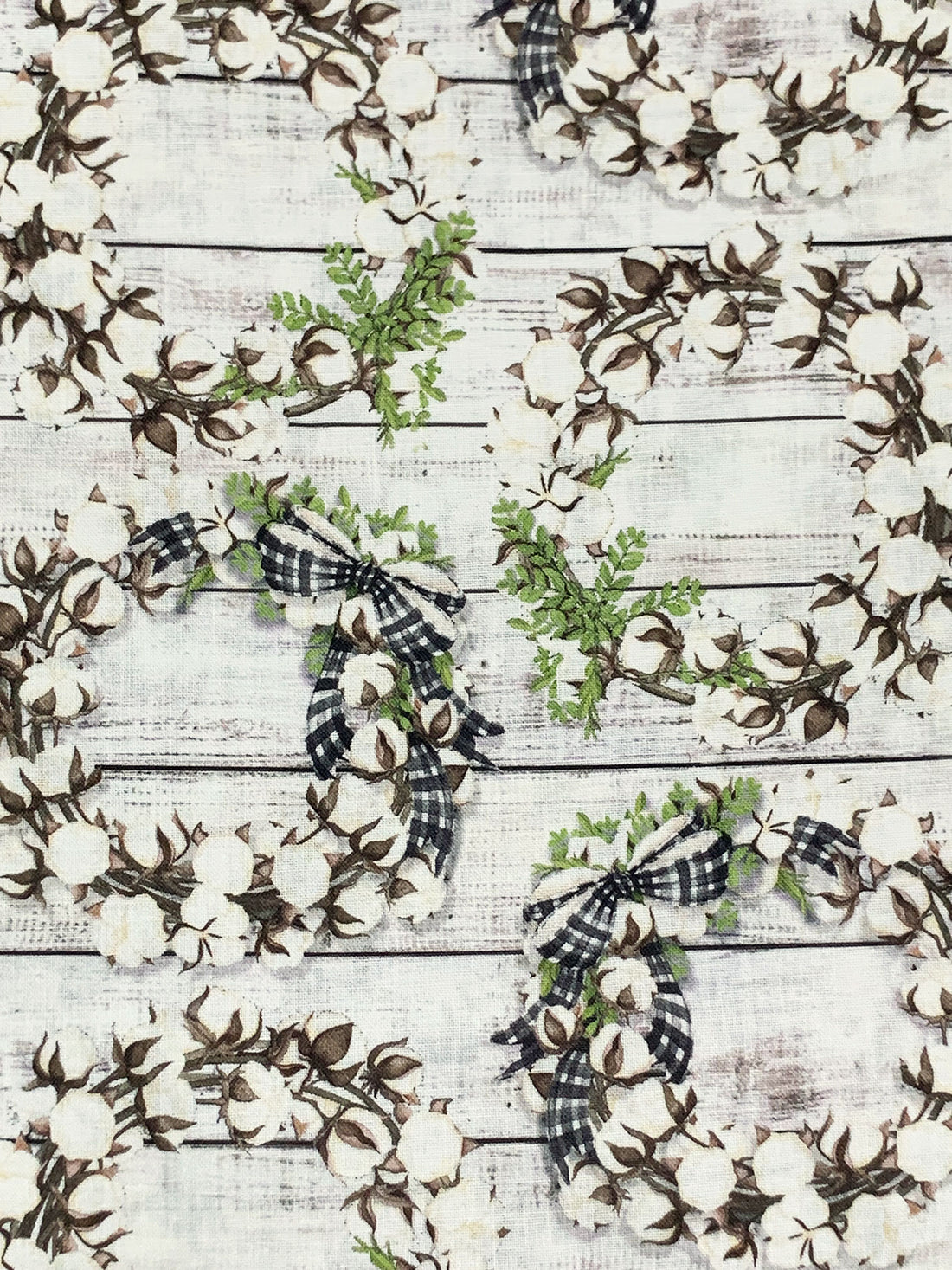 Cloud White/Fern Green/Coffee Brown 100% Cotton Wreaths On Board Print Quilt Weight Woven 43W