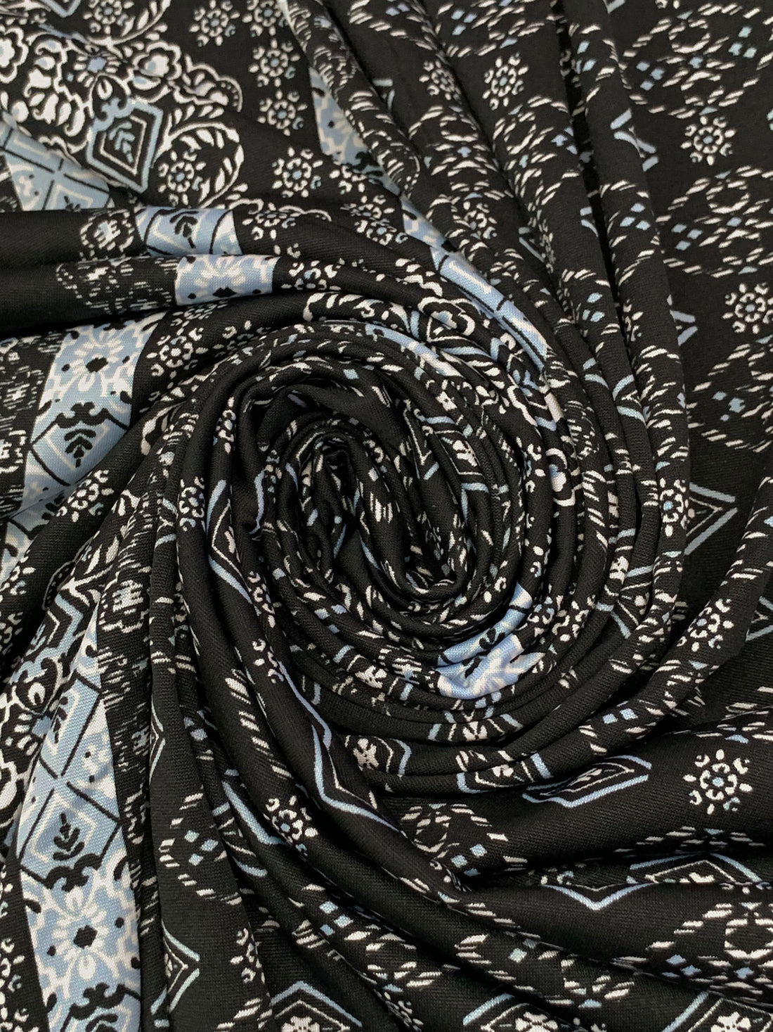 Black/Vista Blue/White Polyester/Lycra Double Border Stylized Medallion Print ITY Knit 60W