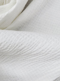 White Cotton/Lycra Puckered Horizontal Stripe Weave Shirting - Luxe Resort Designer - 42W
