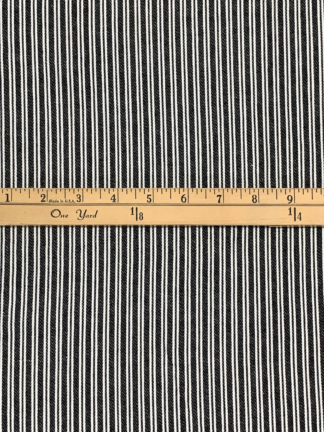 White/Black Cotton/Lycra Vertical Stripe Stretch Twill 57W