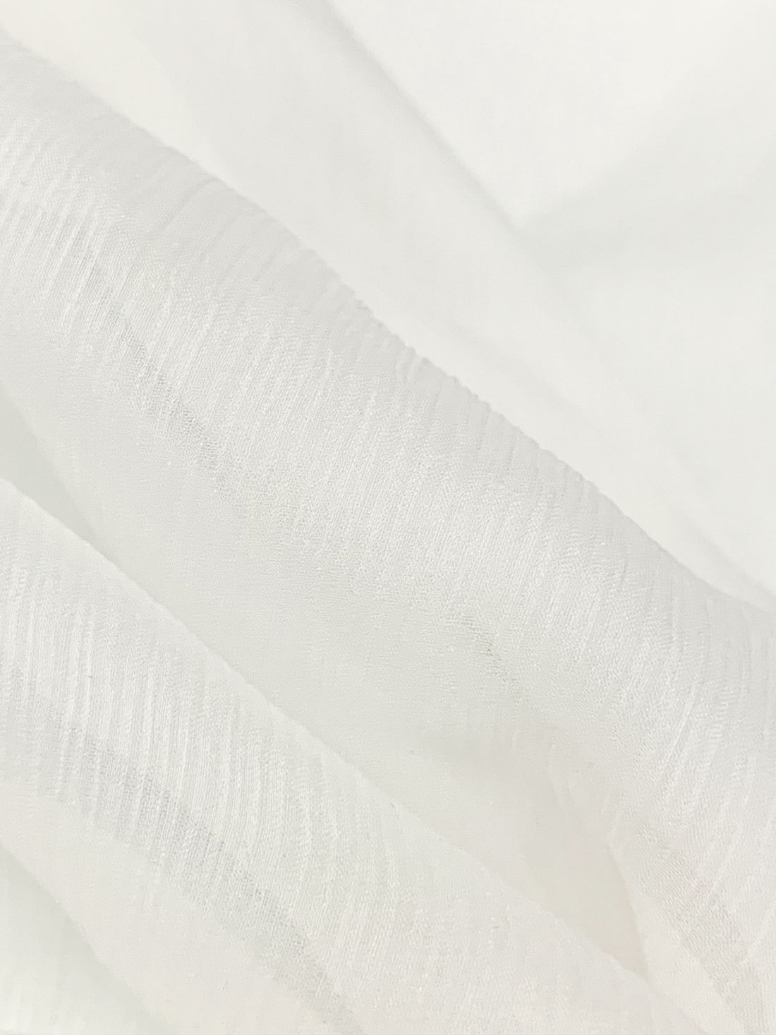 White Smoke 100% Silk Crinkle Chiffon 50W
