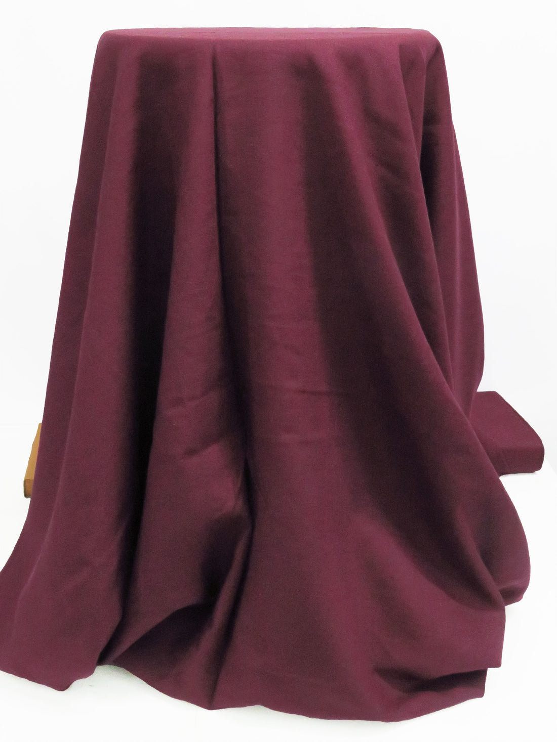 Warm Plum Viscose/Linen Shirt Weight Woven 52W