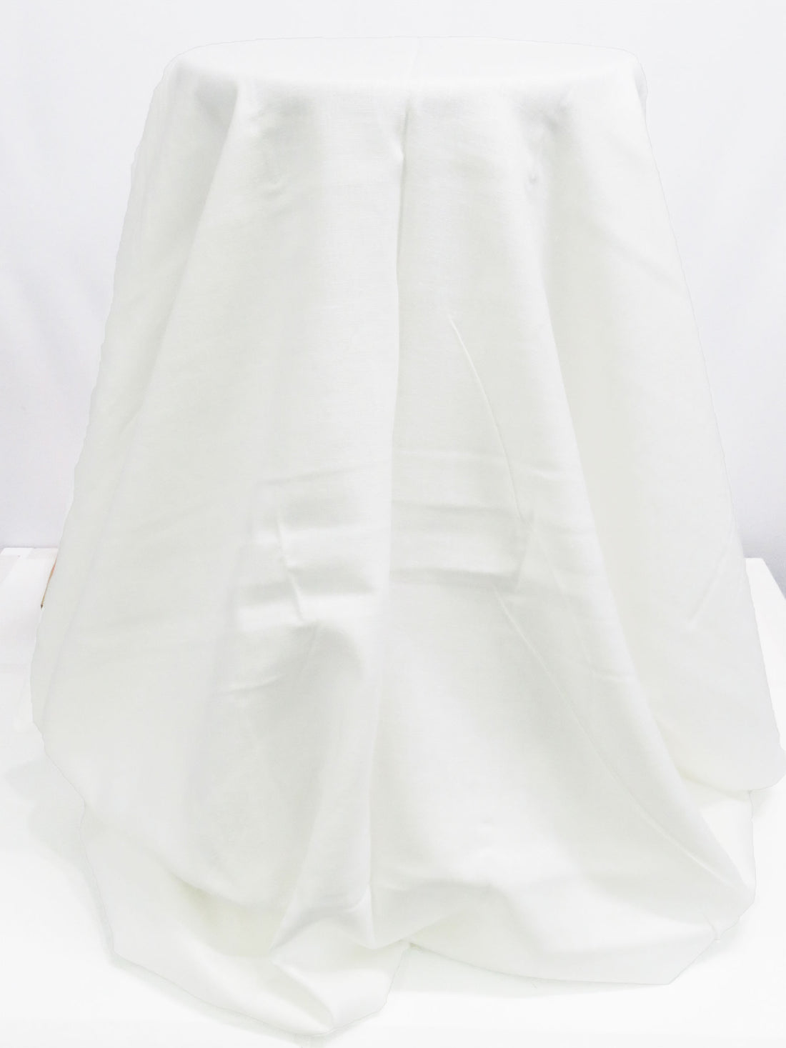 Daisy White Viscose/Linen Shirt Weight Woven 52W
