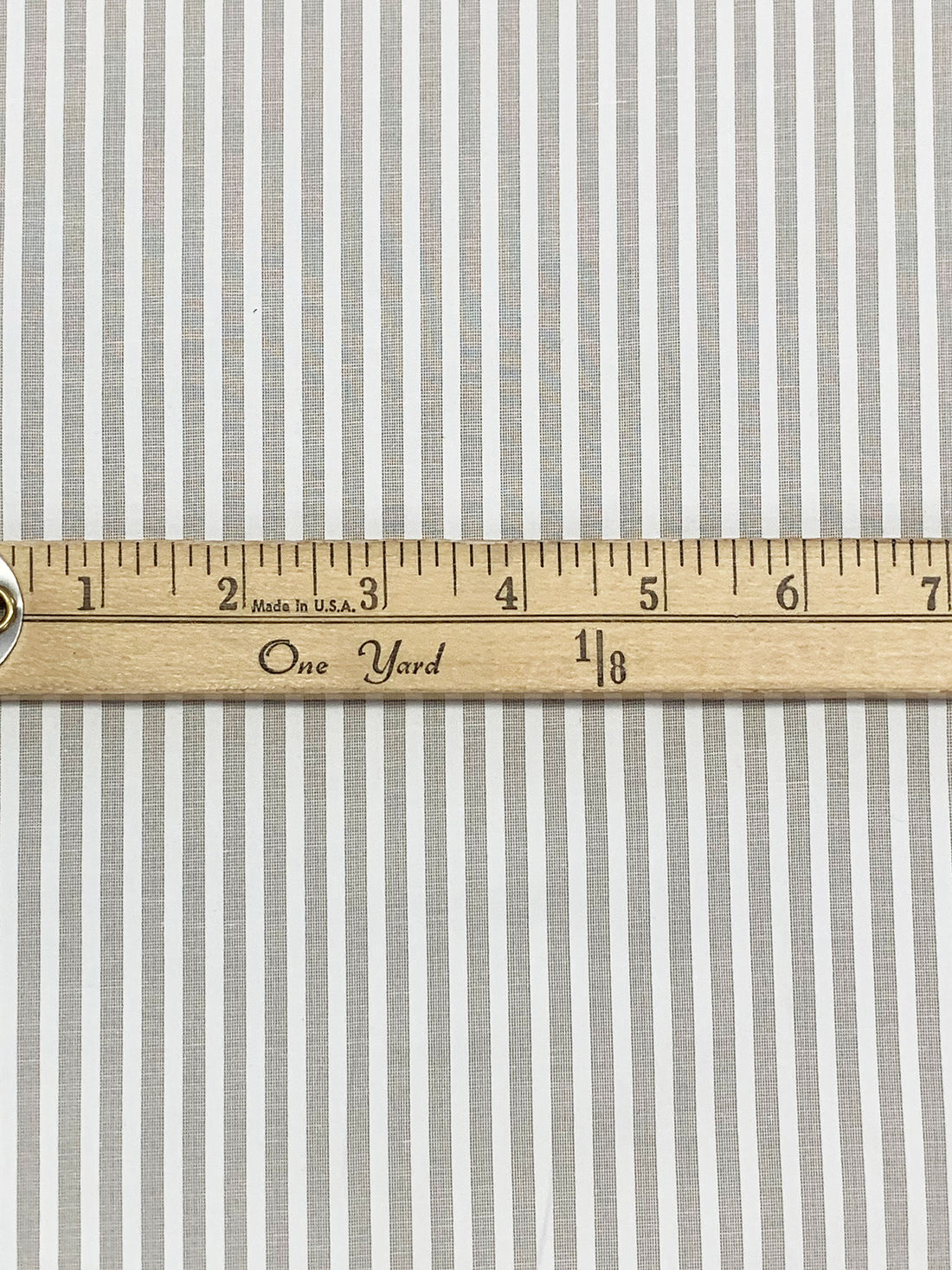 White/Umber Cotton/Polyester Vertical Fine Oxford Stripe Shirting 56W