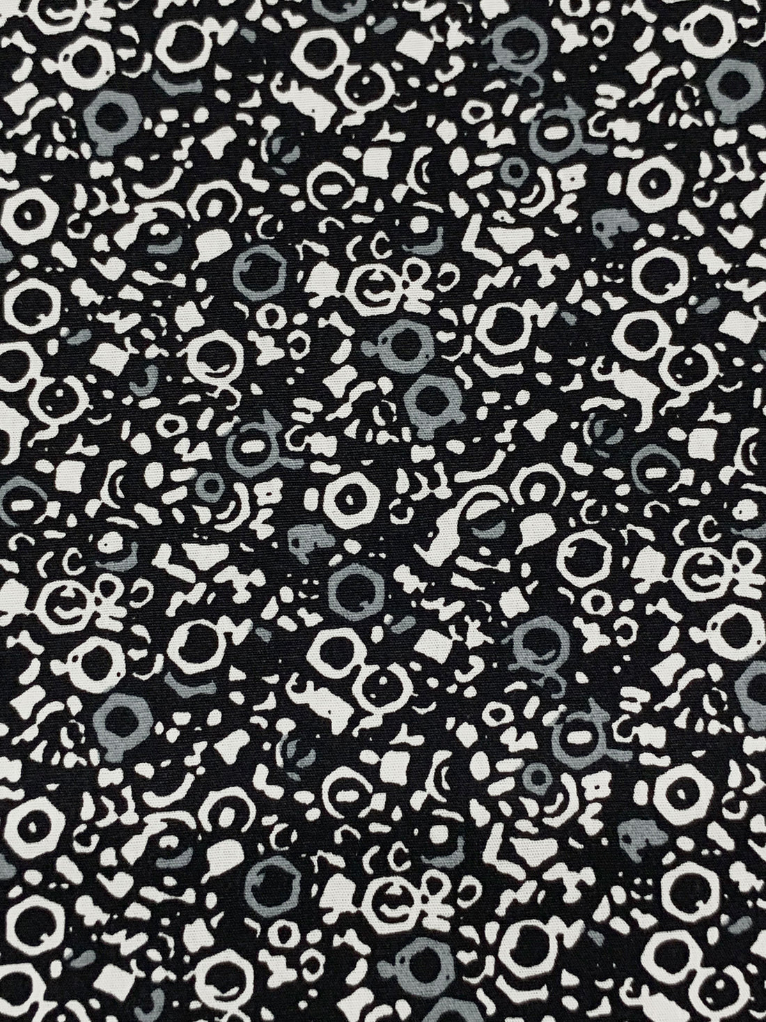 Muted Black/White/Gray 100% Cotton Abstract Print Poplin Shirting - Robert Kaufman - 58W