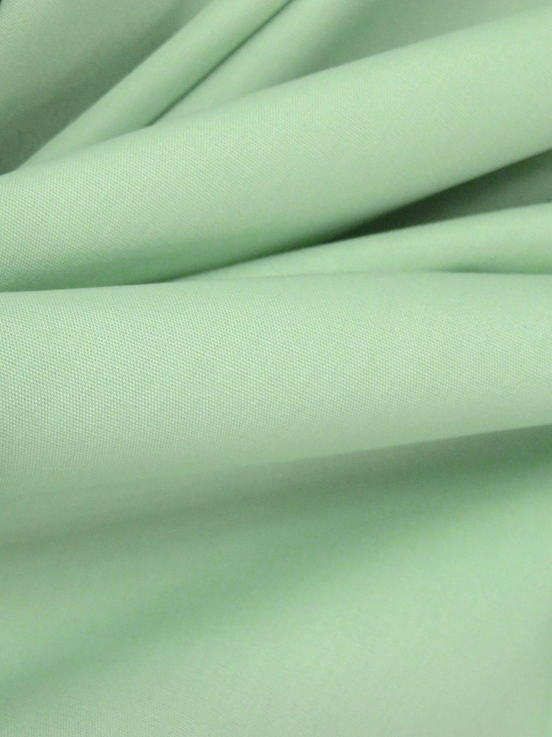 Celadon Cotton/Polyester Broadcloth - Robert Kaufman - 58W