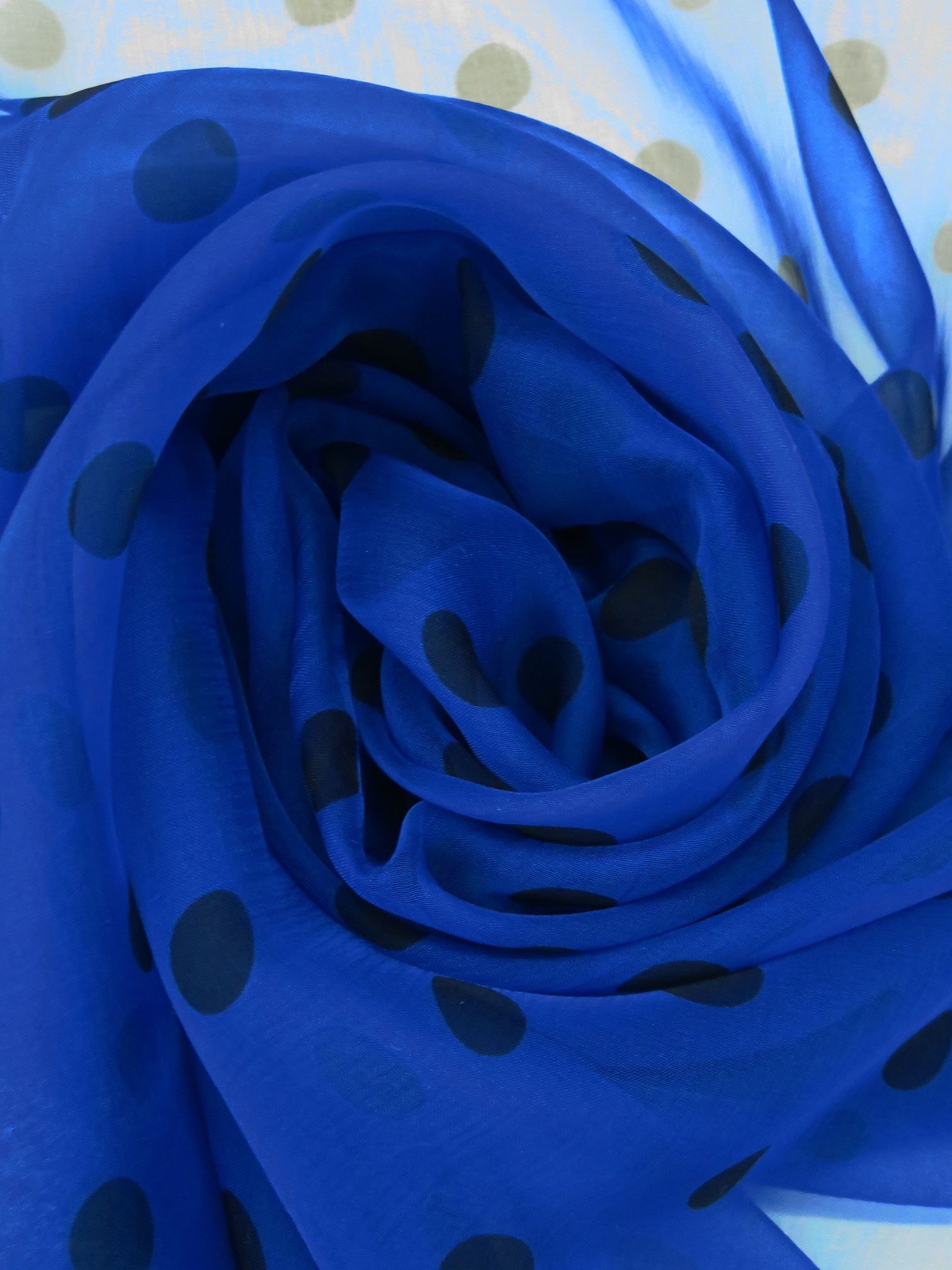 柿乃葉　Ex BIDDU Silk Chiffon Blue M Dark Blue/Black 100% Silk Dot Print Chiffon 43W – Fabric Mart