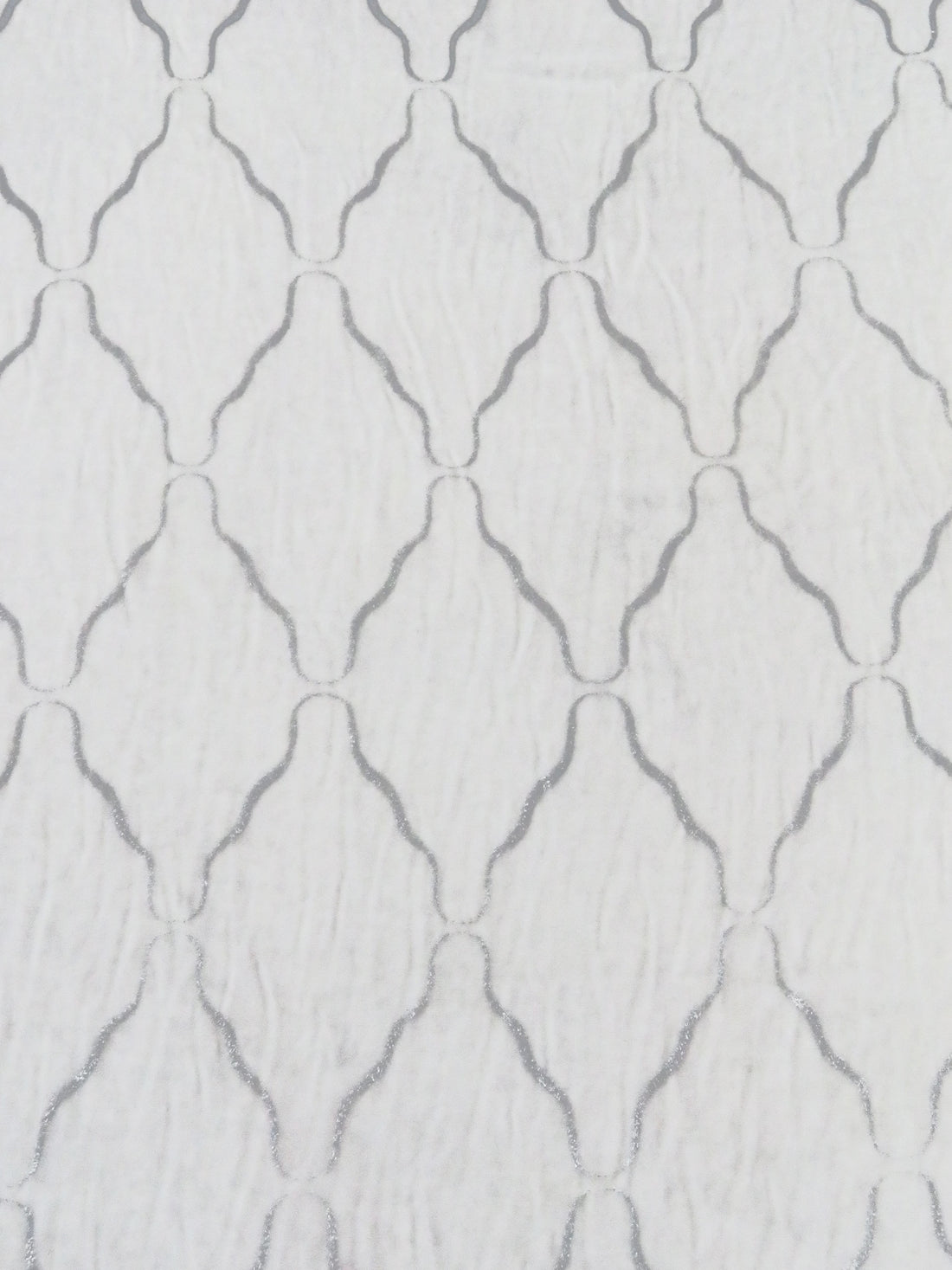 Soft White/Silver Silk/Rayon Diamond Foil Print Velvet 50W