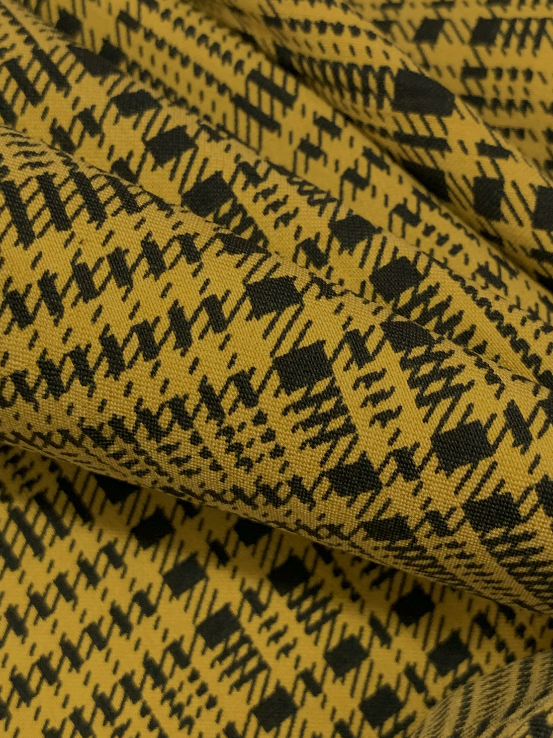 Goldenrod/Black Rayon/Nylon/Lycra Plaid Stretch Bengaline Suiting 58W