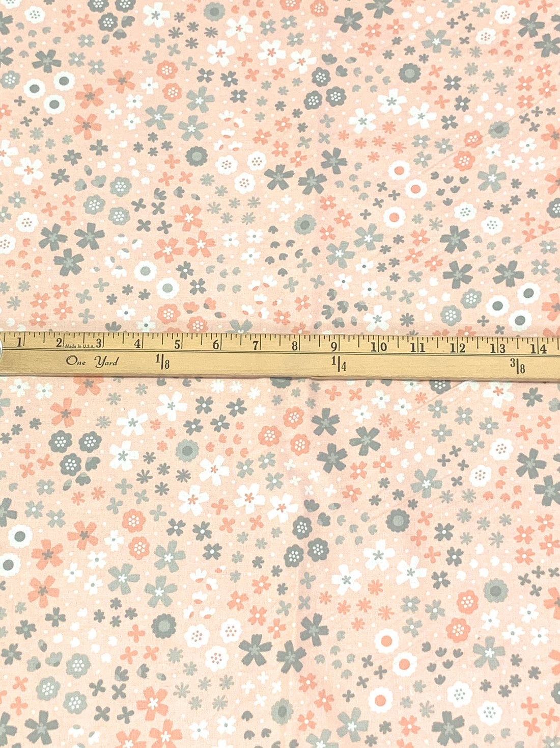 Blushing Peach/Apricot/White/Multi 100% Cotton Floral Print Flannel - Robert Kaufman - 40W