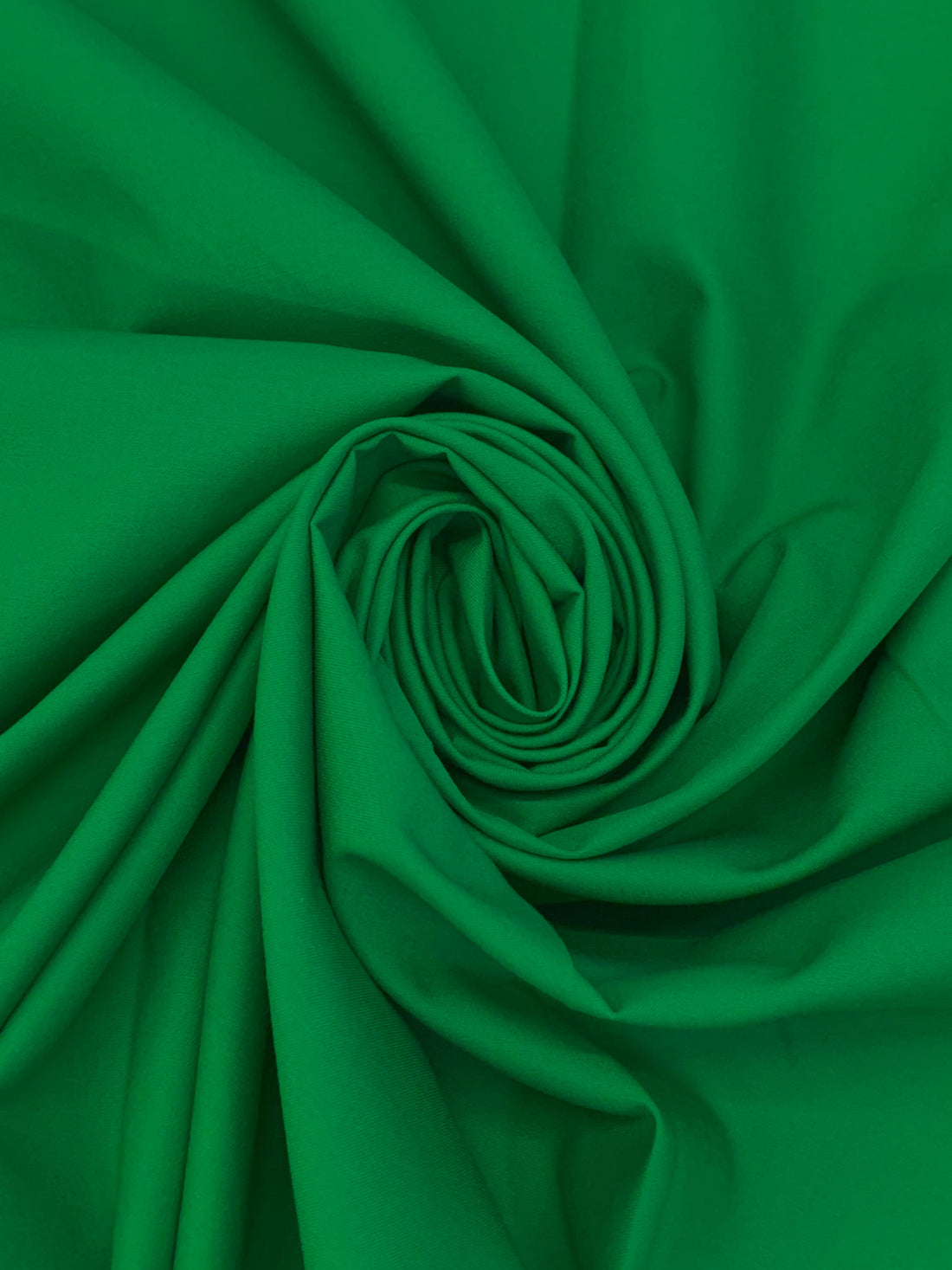 Clover 100% Cotton Fineline Twill - Robert Kaufman - 44W
