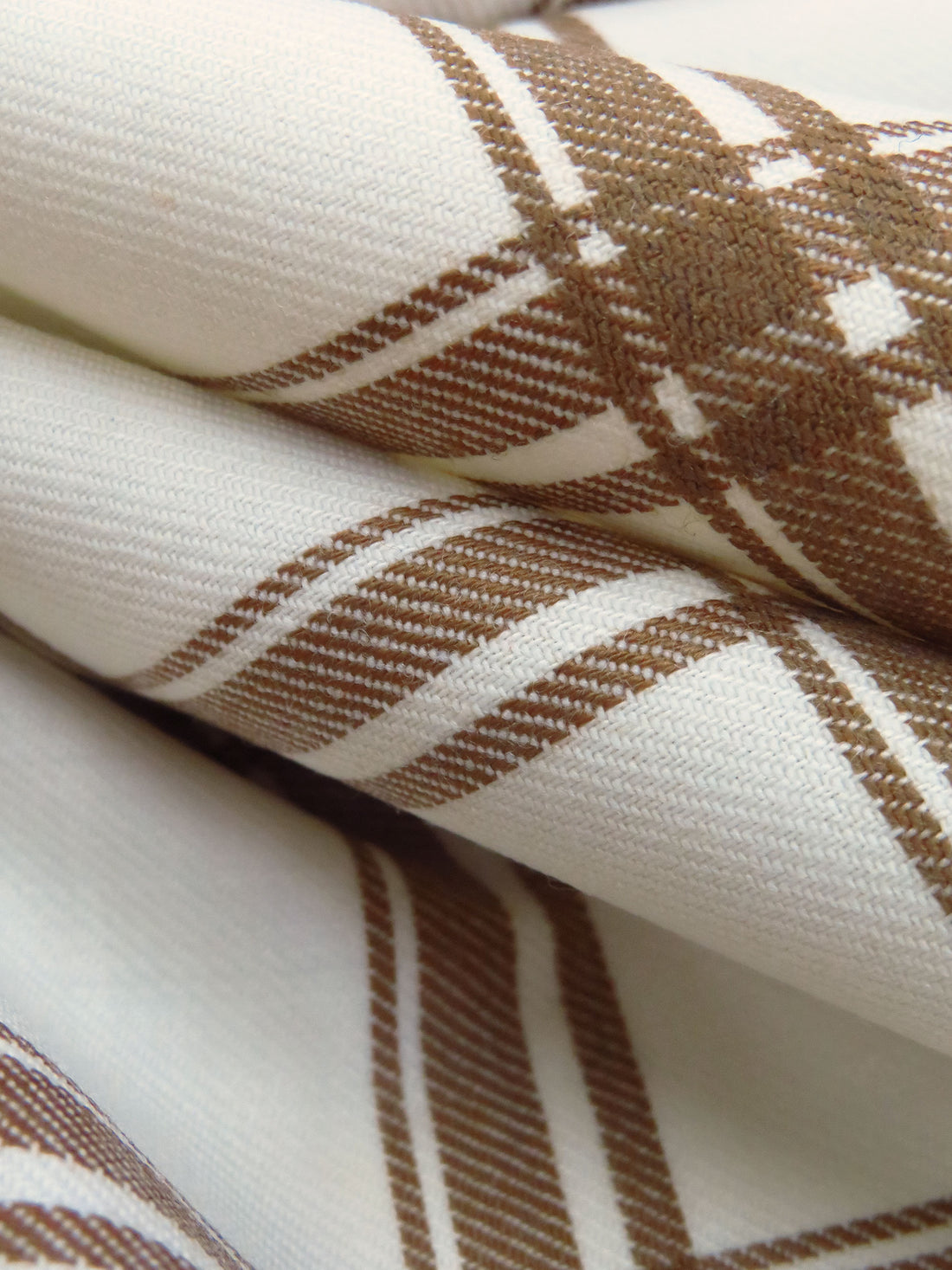 Off-White/Chestnut Wool/Polyester/Lycra Plaid Stretch Suiting - NY Designer - 56W