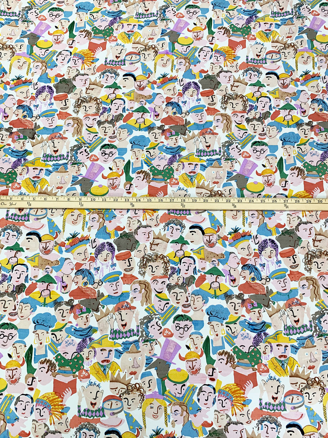 Iceberg Blue/Off-White/Multi 100% Silk Many Faces Print Shantung - Ralph Lauren - 44W
