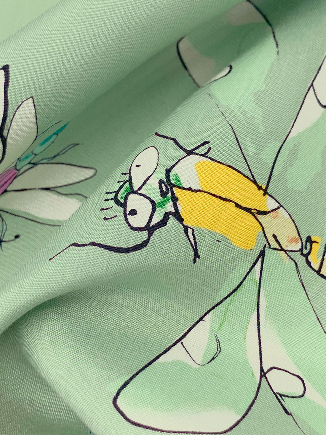 Soft Laurel Green/Medium Carmine/Multi 100% Silk Bugs Print Broadcloth - Ralph Lauren - 44W