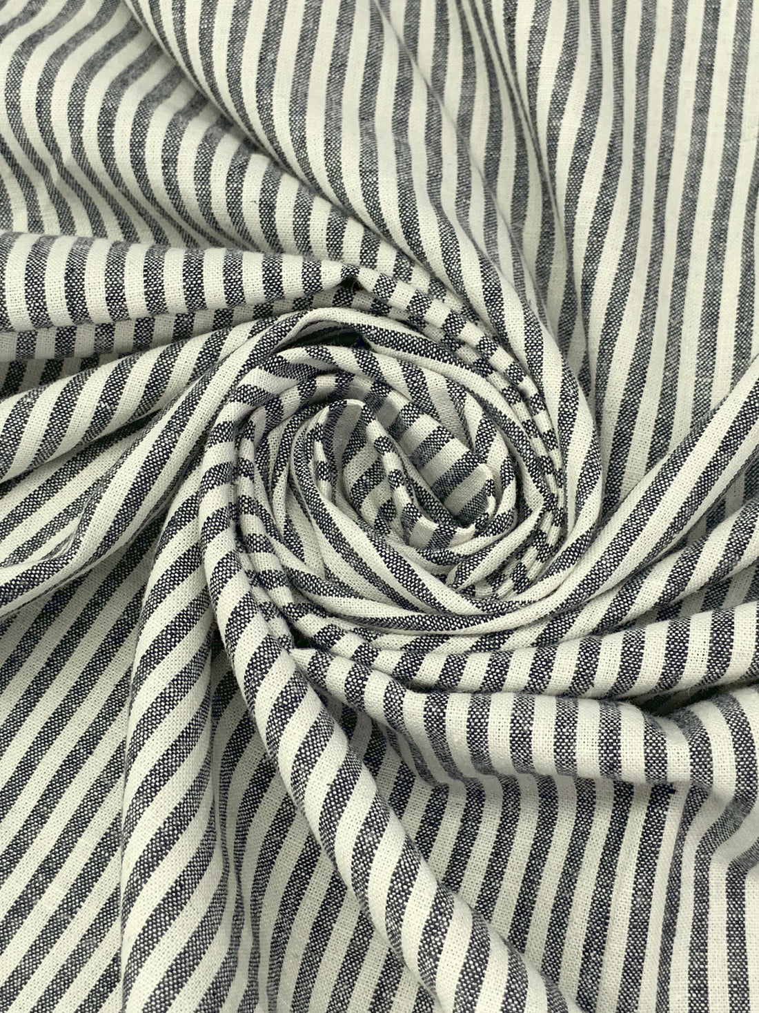 Muted Black/Off-White Linen/Cotton Vertical Stripe Midweight Woven - Ralph Lauren - 56W