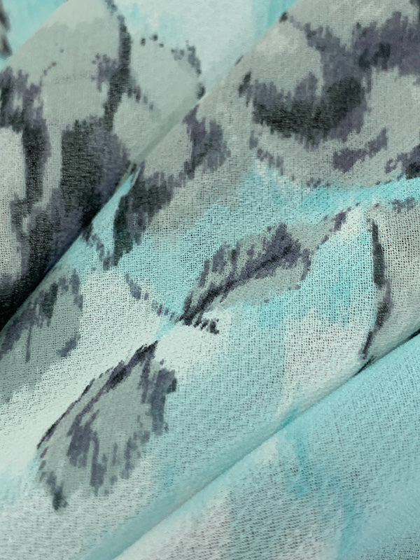 Powder Blue/Misty Gray/Slate 100% Polyester Blurred Floral Print Novelty Crepe Chiffon 60W