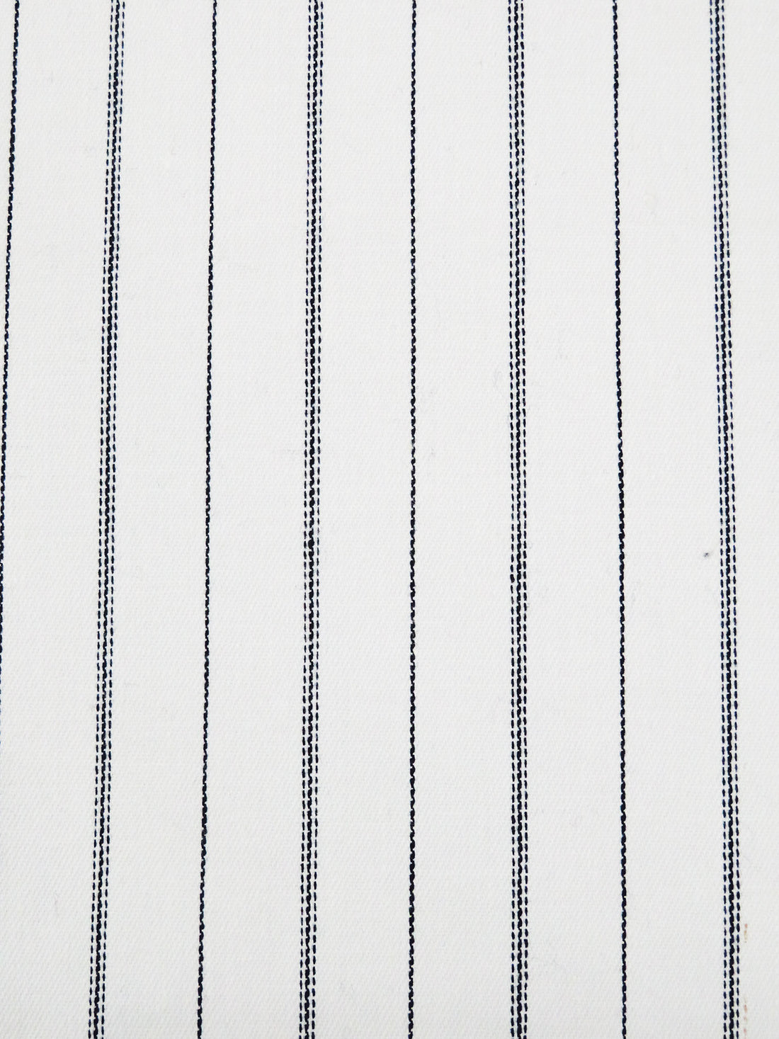 Black/Off-White Polyester/Rayon/Lycra Vertical Stripe Weave Suiting 50W
