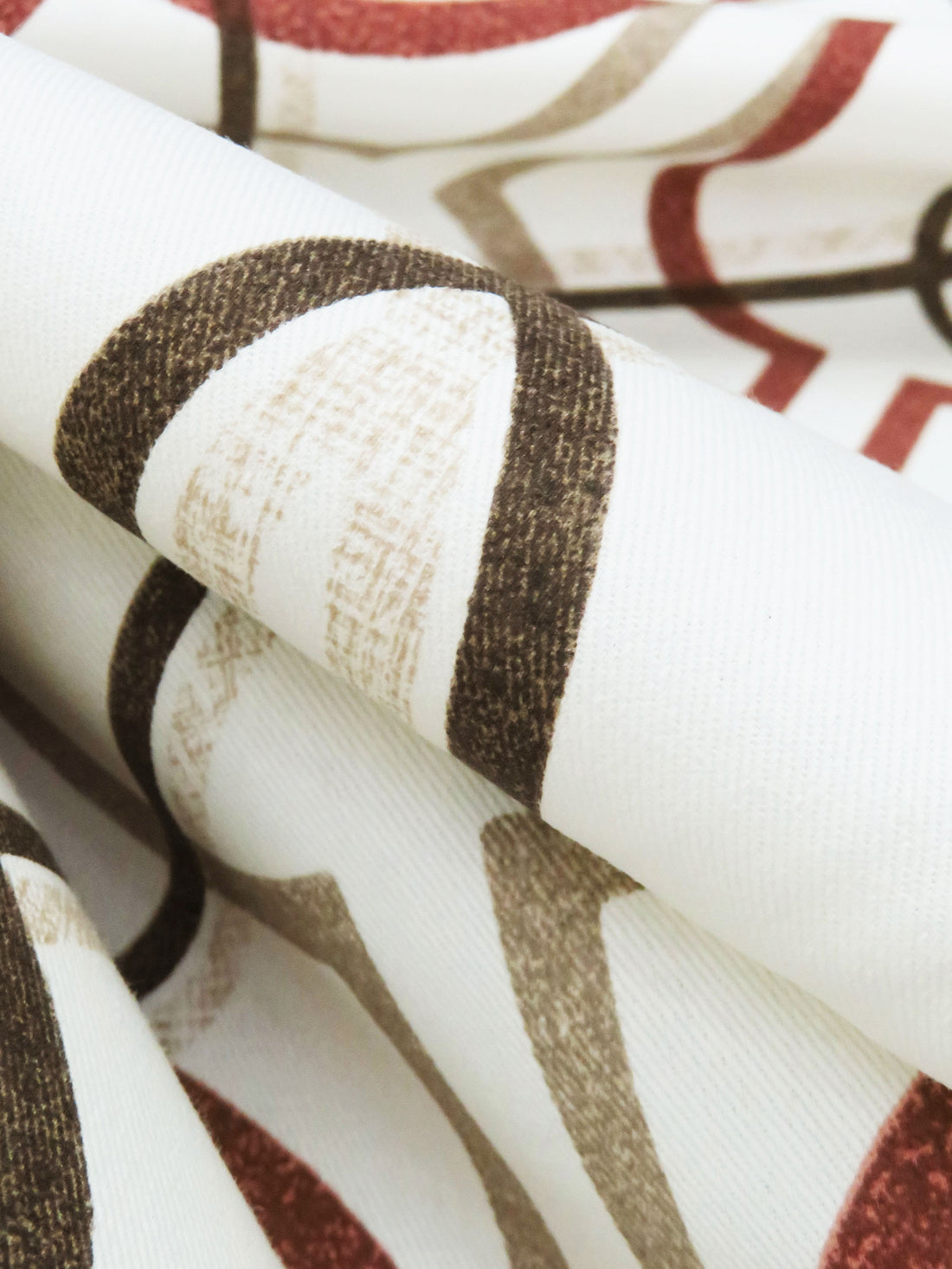 Sand Dollar/Iron Gray/Rust Red/Espresso 100% Cotton Overlapping Lattice Print Twill Canvas 55W