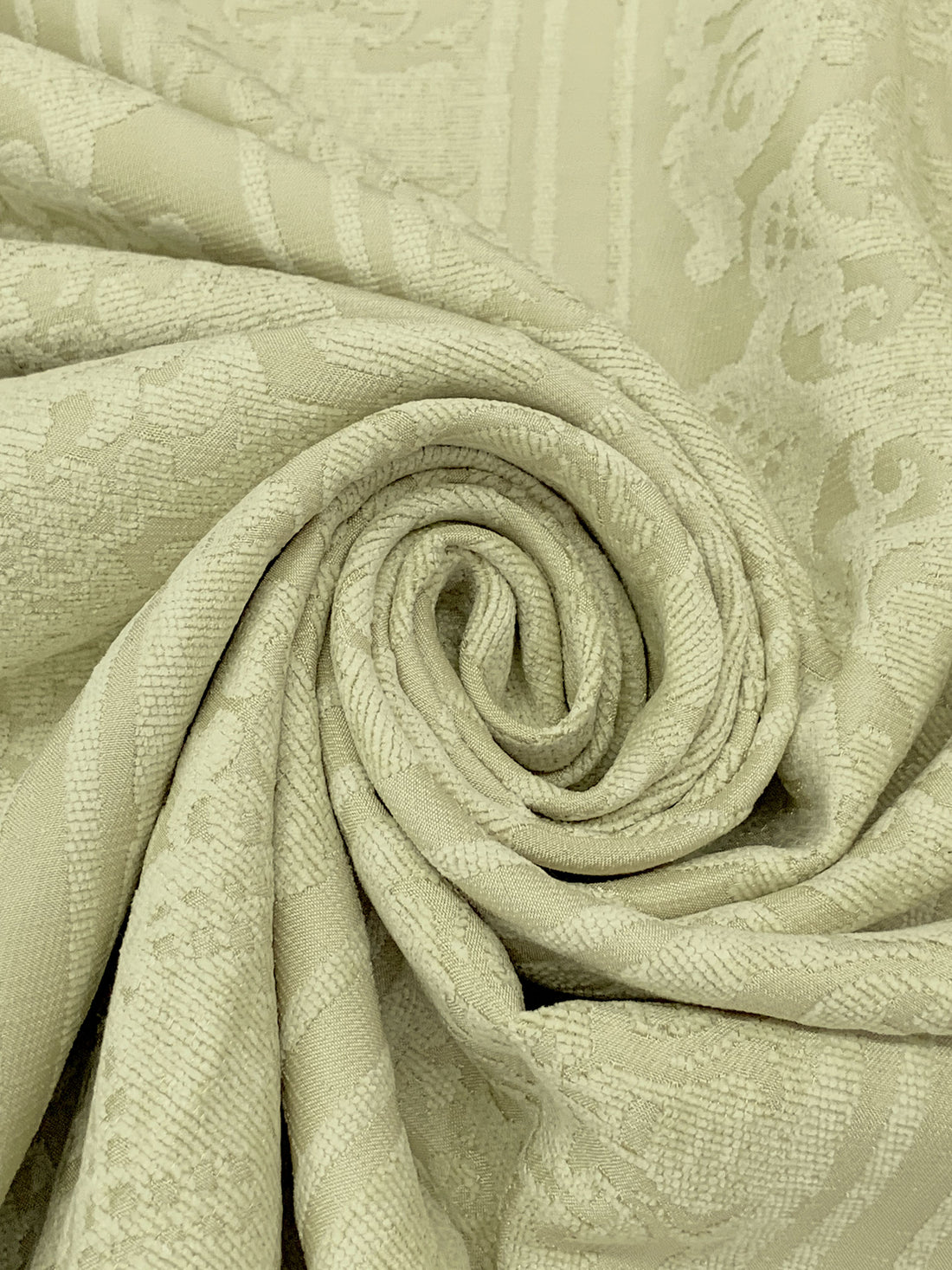 Golden Beige/Parchment Polyester/Rayon Vertical Ornate Medallion Stripe Weave Chenille Jacquard 52W