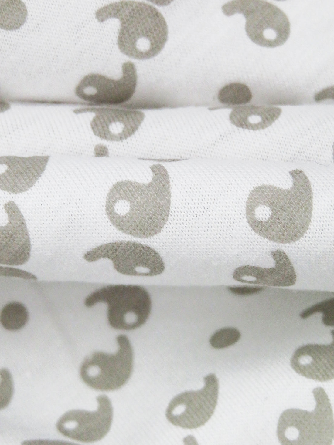 White/Stone Terrace 100% Cotton Diagonal Novelty Print Jersey Knit 60W