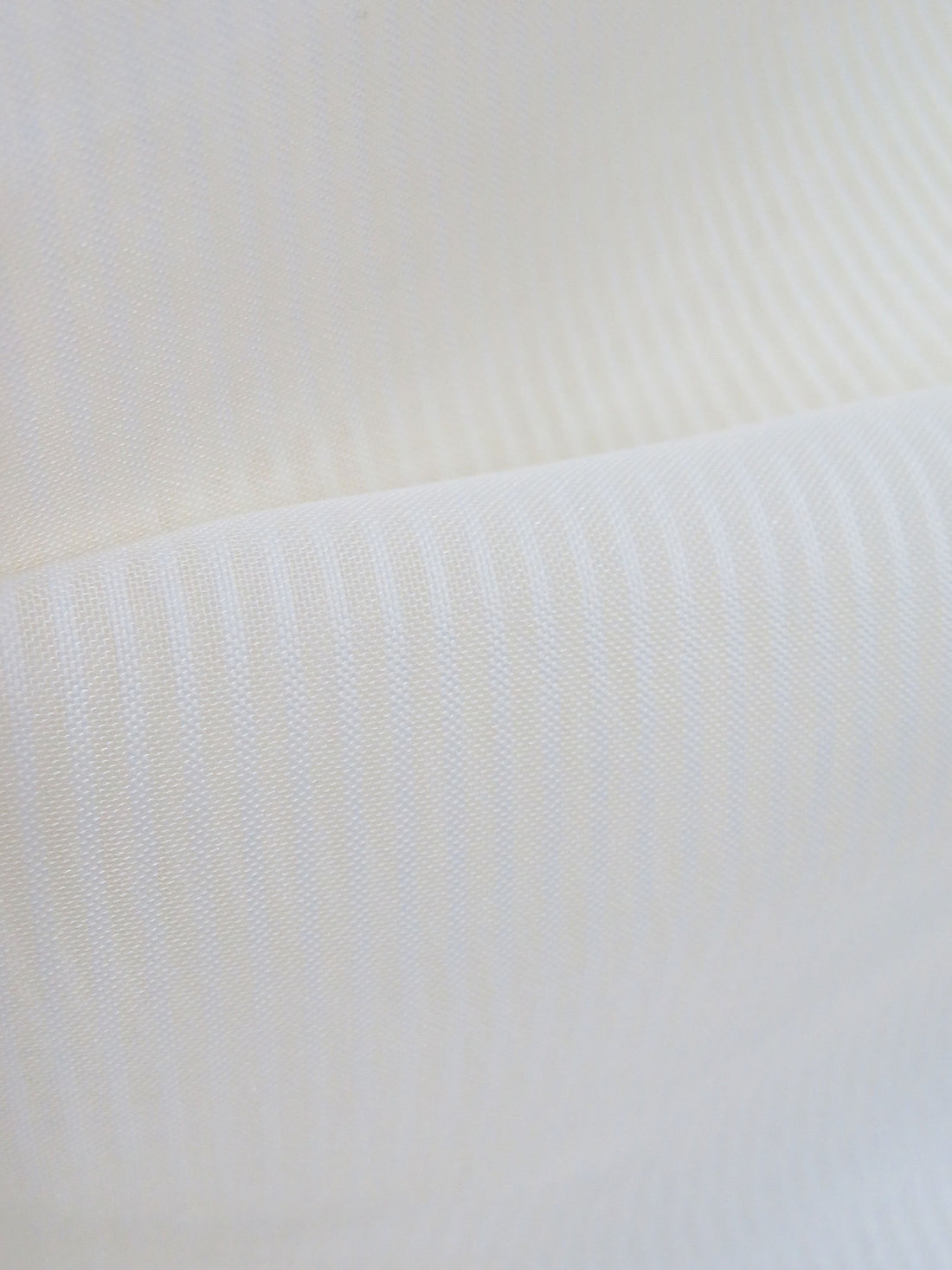 Off-White 100% Nylon Small Horizontal Stripe Weave Home Decor Sheer Woven 118W