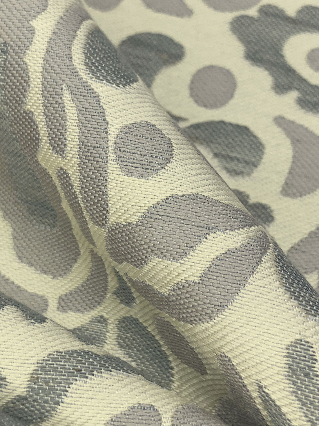 Almond/Smoke/Iron 100% Polyester Paisley Floral Weave Jacquard Home Decor Woven 59W