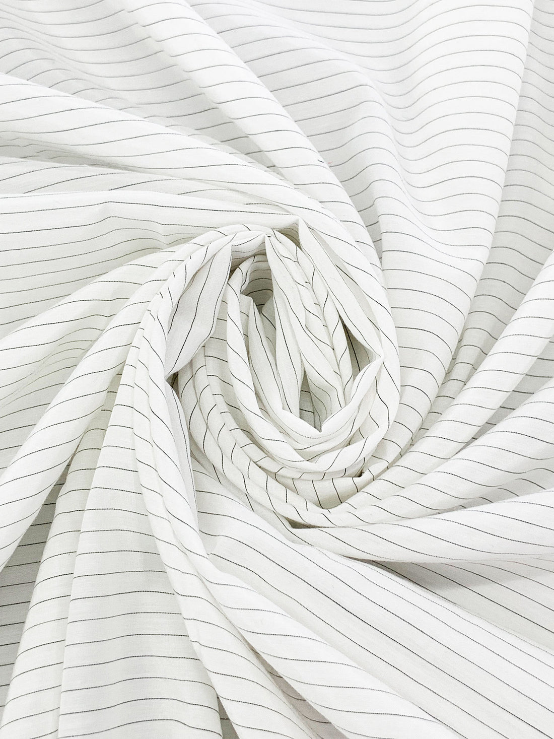 Eggshell/Black 100% Cotton Horizontal Stripe Weave Lawn 54W