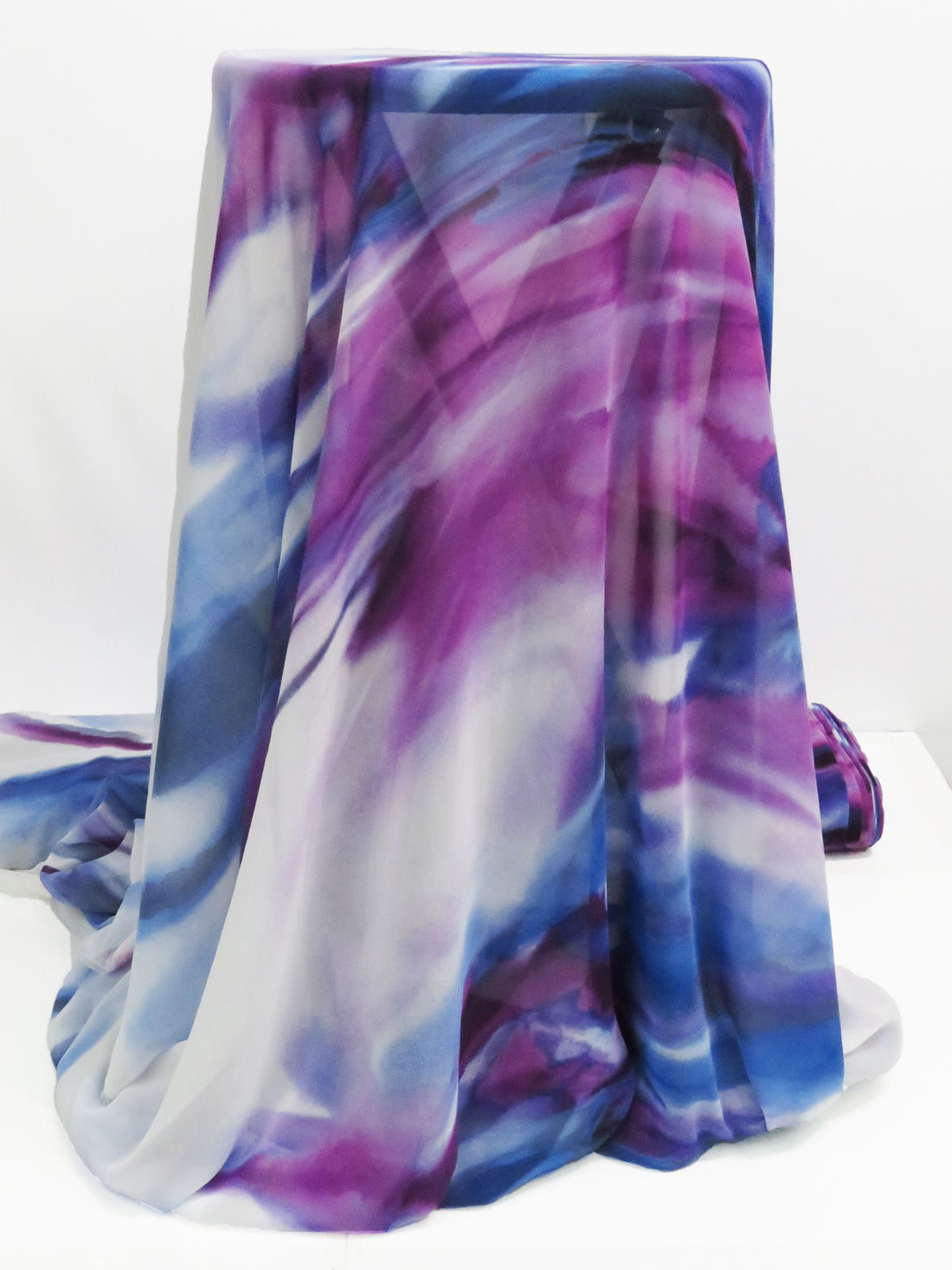 Prussian Blue/Pansy Purple/Smoked Lavender/Multi 100% Polyester Large Wisp Print Chiffon 57W
