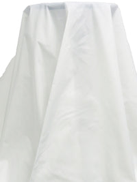 Off-White 100% Polyester Ripstop Lining 61W