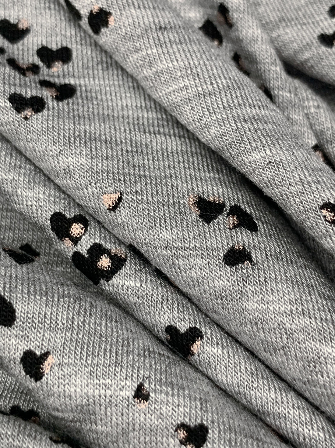 Light Heathered Gray/Black/Pale Champagne Rayon/Lycra Scattered Mini Hearts Print Slubbed Jersey Knit 59W