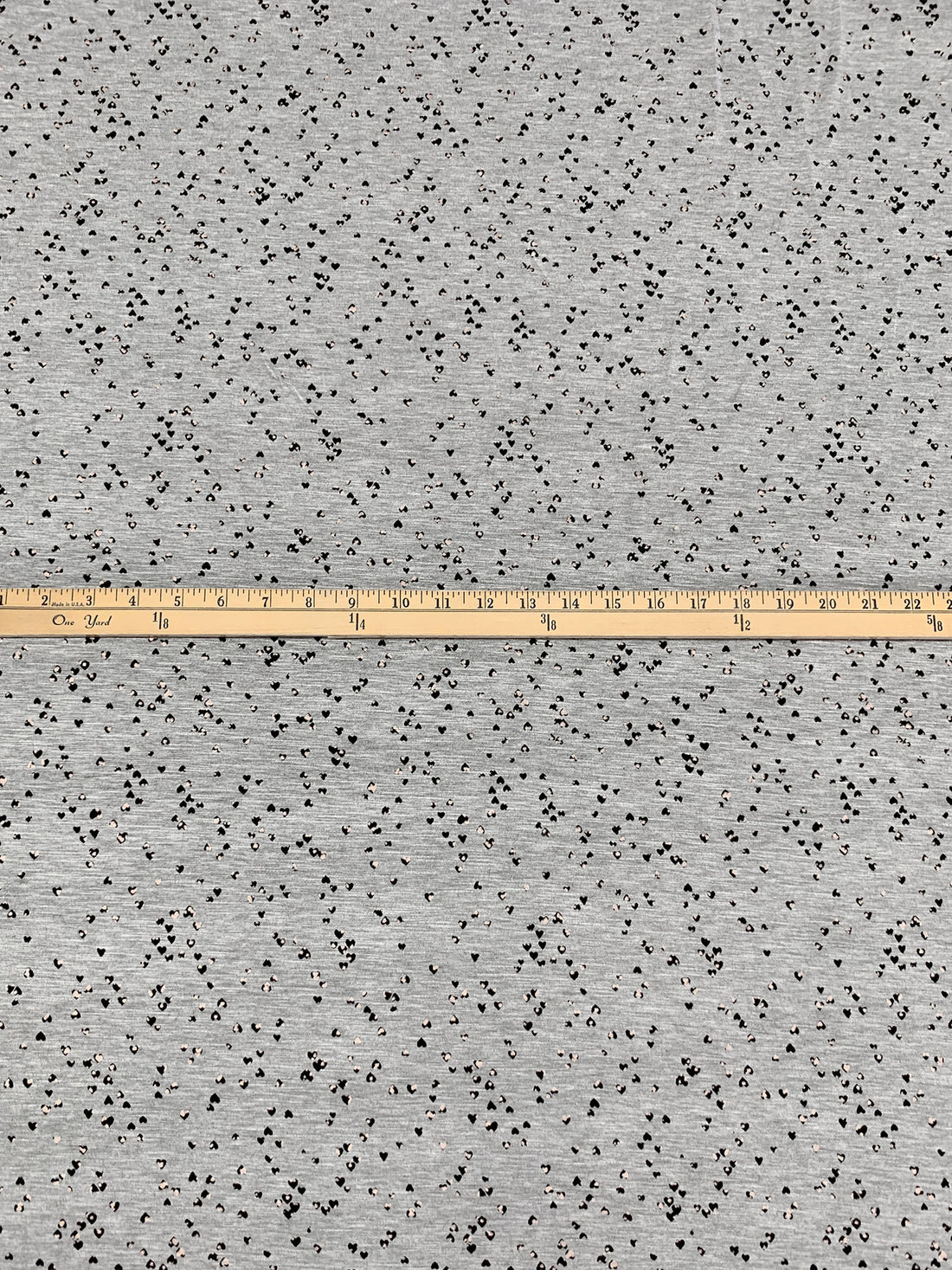 Light Heathered Gray/Black/Pale Champagne Rayon/Lycra Scattered Mini Hearts Print Slubbed Jersey Knit 59W
