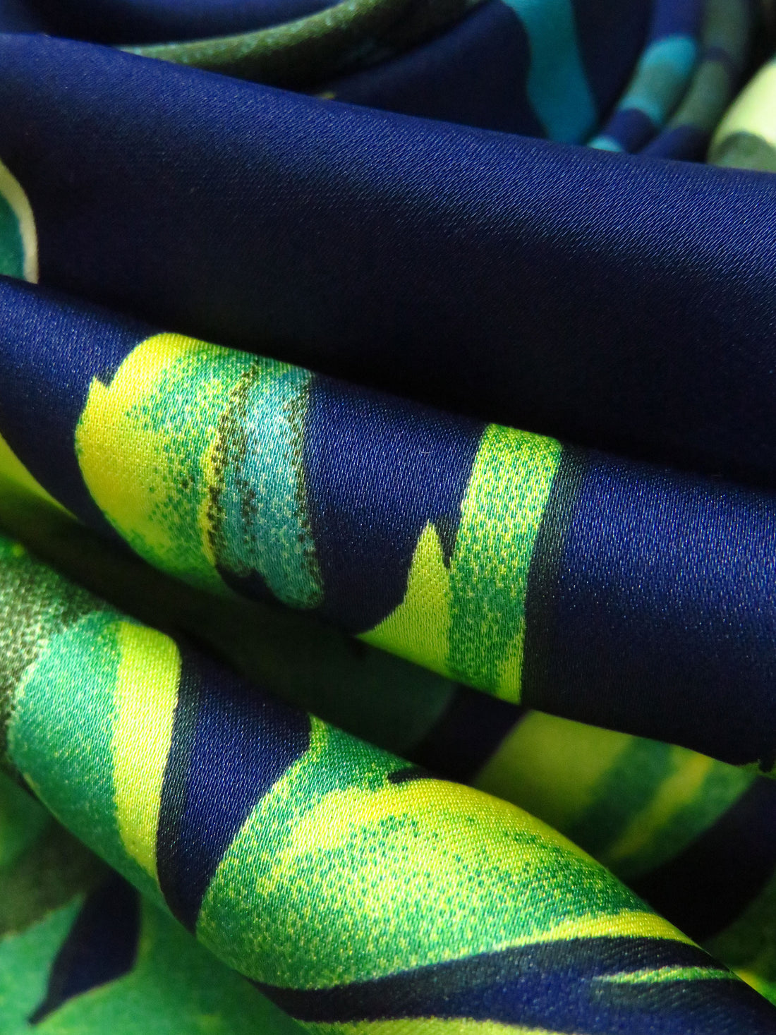 Cetacean Blue/Vivid Lime/Dark Cyan/Multi Polyester/Lycra Tropical Leaf Print Stretch Charmeuse 56W