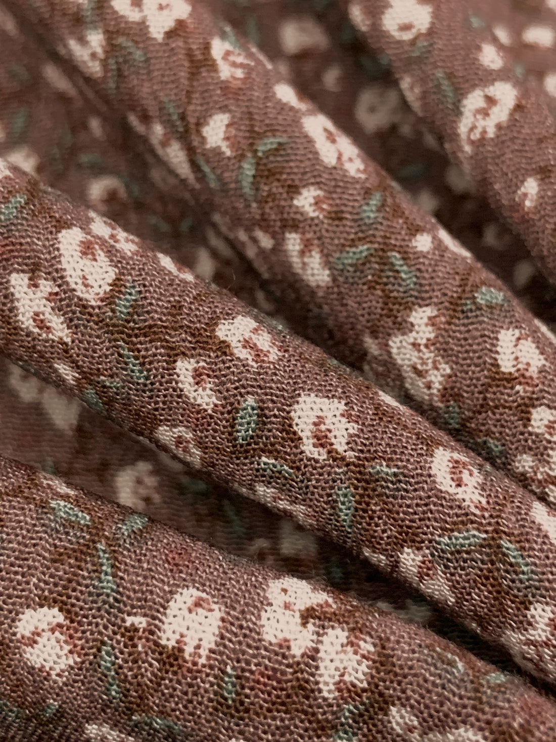 Redwood/Warm Off-White/Cool Pine 100% Rayon Ditsy Floral Print Crinkle Challis 52W