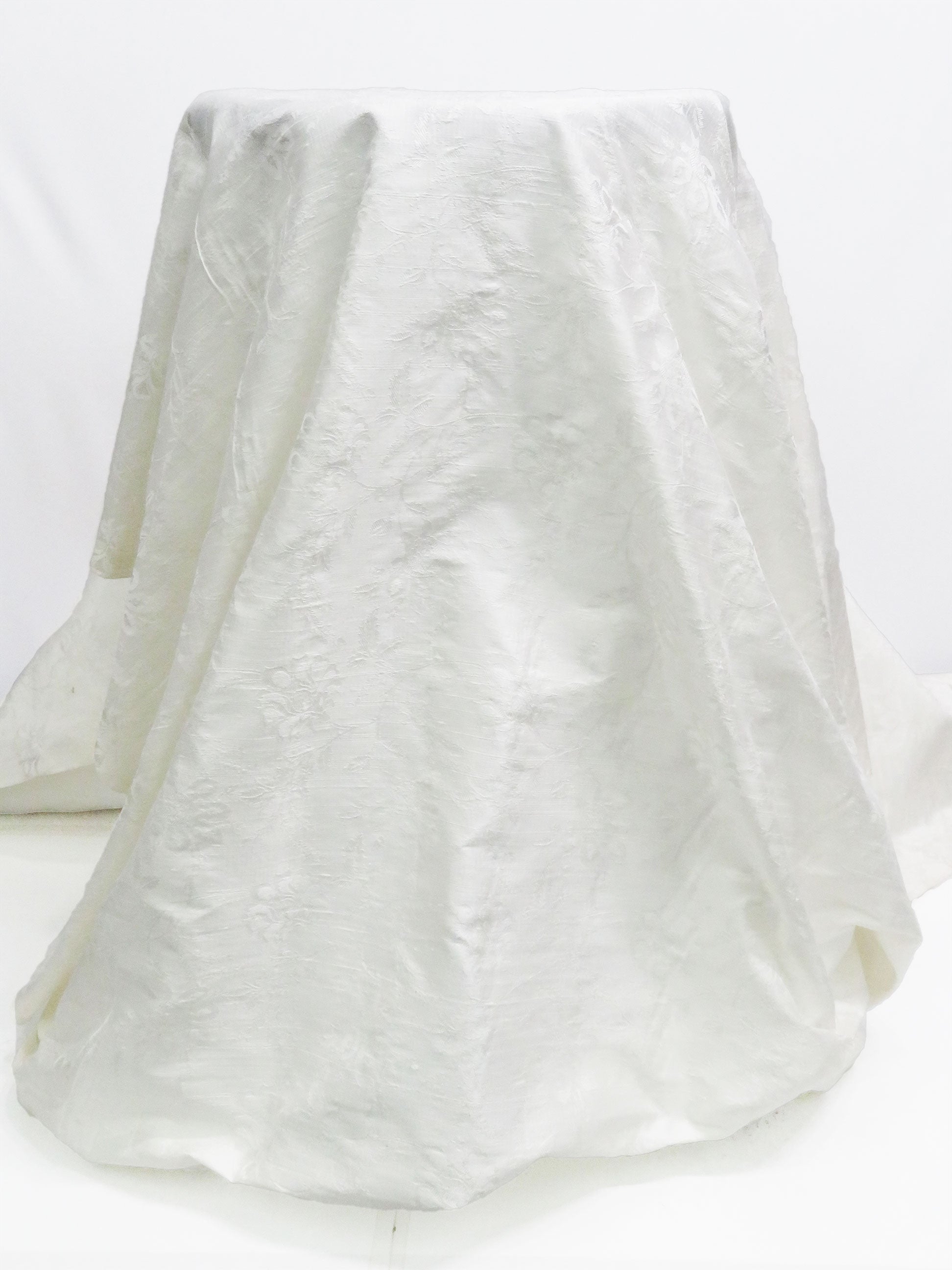 Chalk White 100% Silk Floral Jacquard Dupioni 43W – Fabric Mart