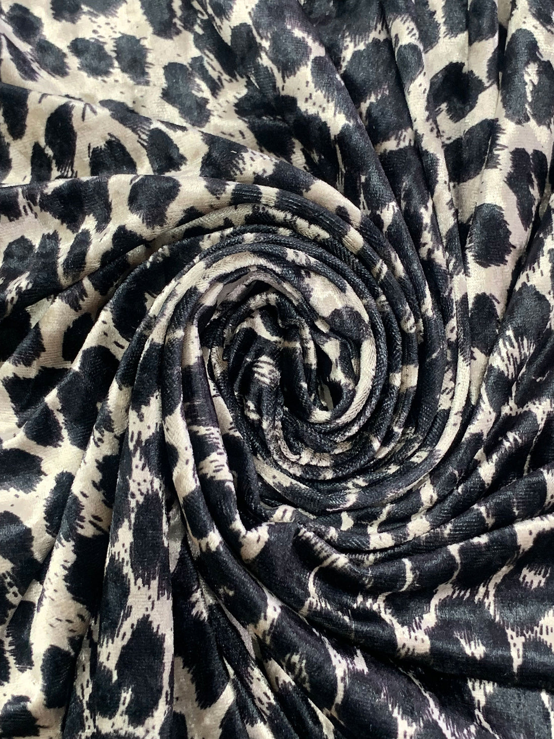 Antique Off-White/Black Polyester/Lycra Animal Print Stretch Velvet Knit 56W