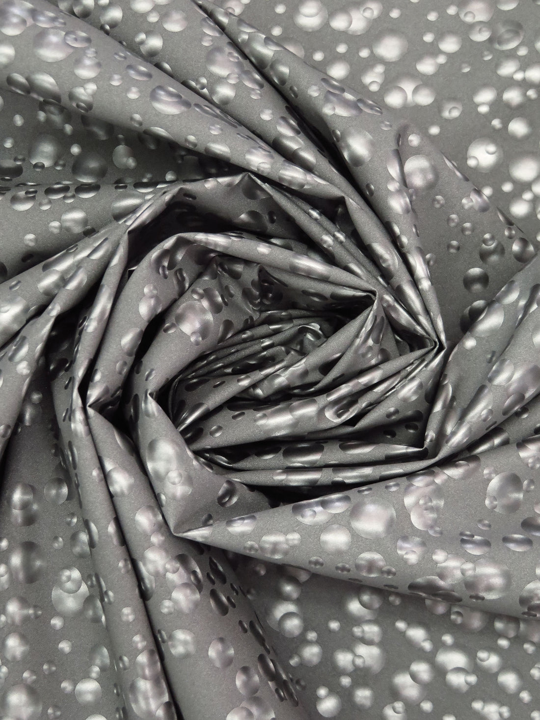 Spanish Gray/Silver 100% Polyester Fused Hologram Bubbles Vinyl Poplin - Norma Kamali - 59W