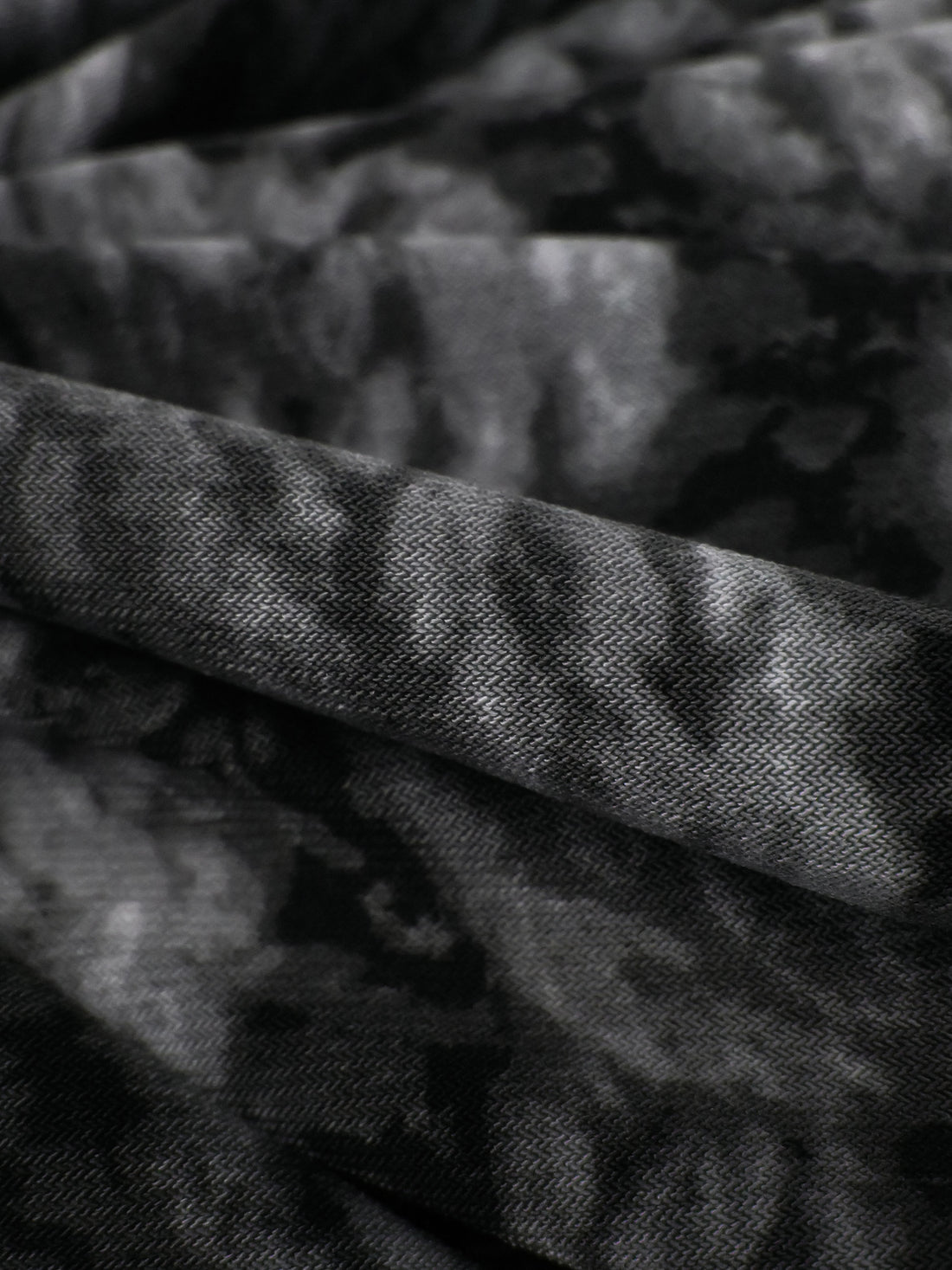 Dark Charcoal/Granite/Black Polyester/Lycra Large Cable Knit Print ITY Knit - Norma Kamali - 58W