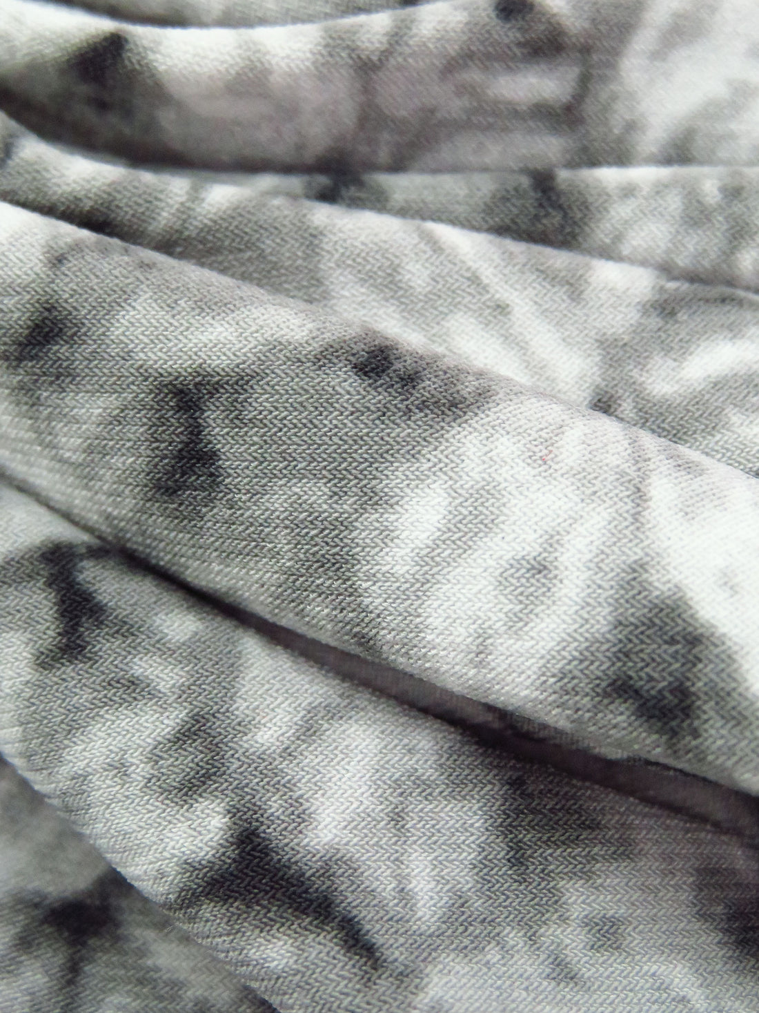 Light Gray/Cloud Gray/Gunmetal Polyester/Lycra Knitted Print ITY Knit - Norma Kamali - 57W