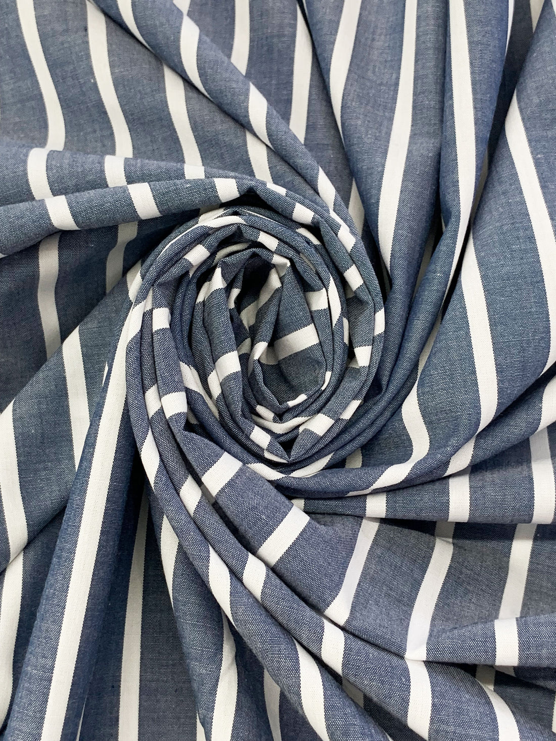 Navy/White 100% Cotton Vertical Stripe Chambray Shirting - NY Designer - 56W