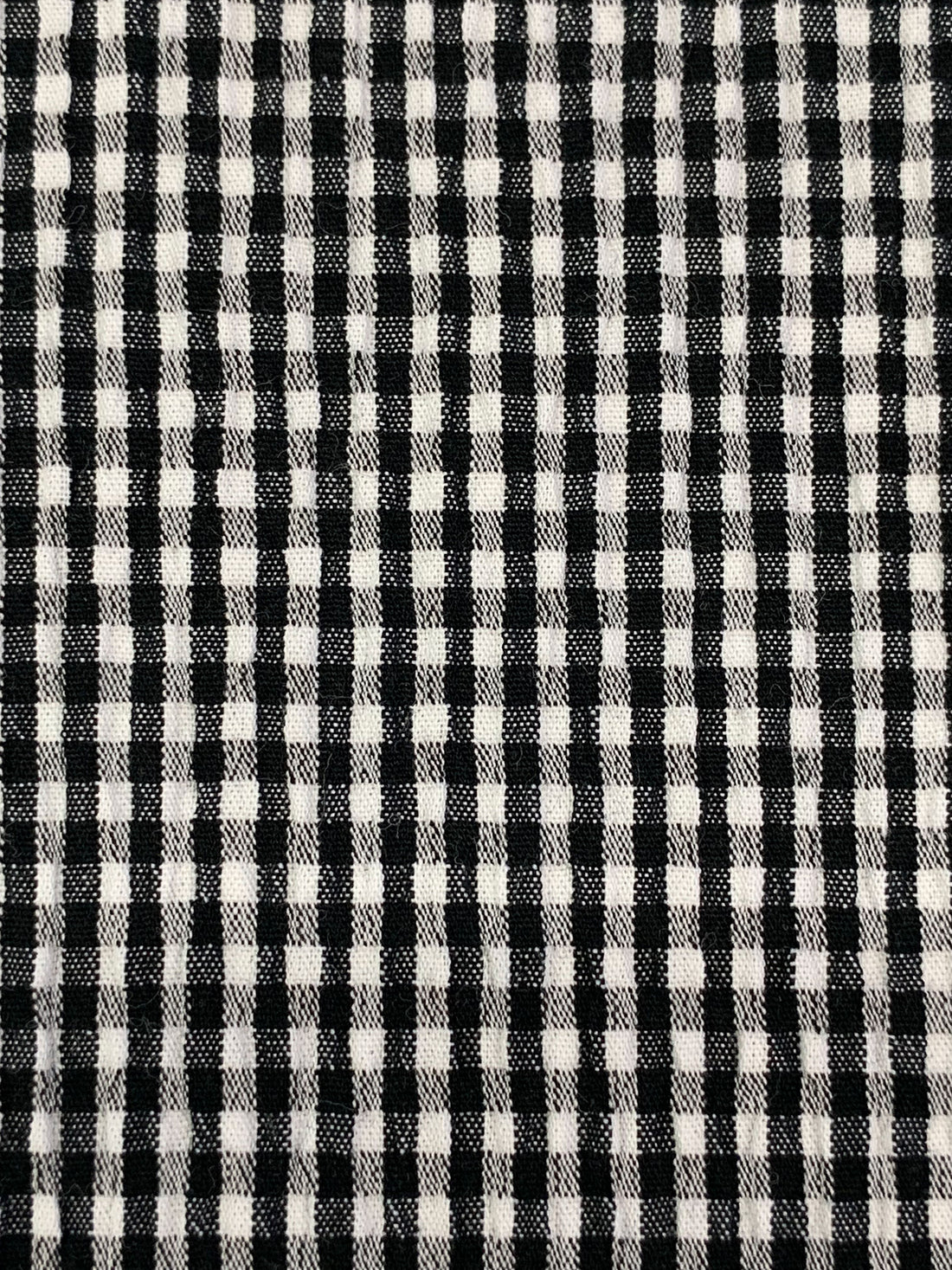 Black/White Cotton/Polyester/Lycra Puckered Check Weave Shirting 50W