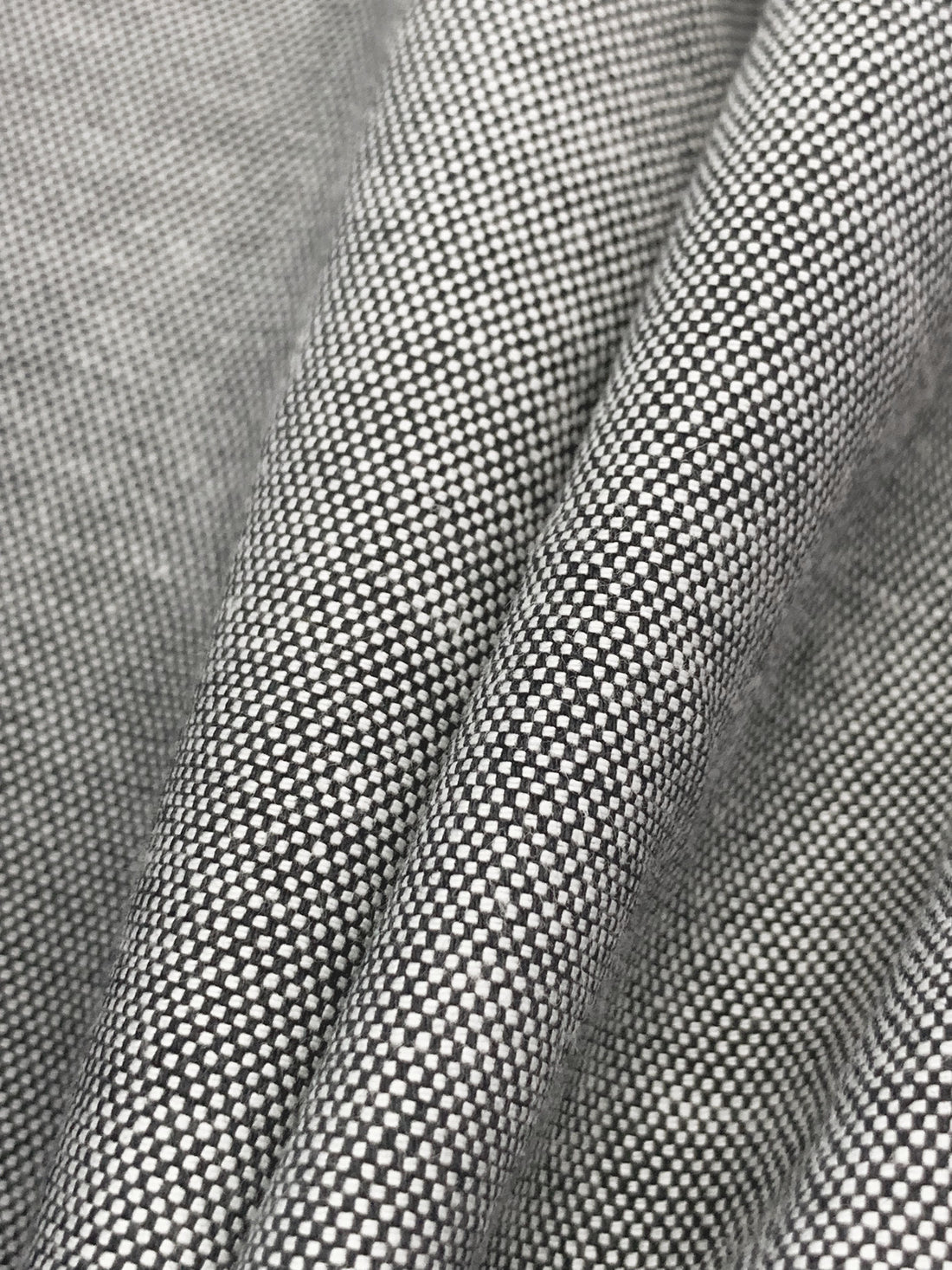 White/Black Cotton/Lycra Oxford Shirting - NY Designer - 50W